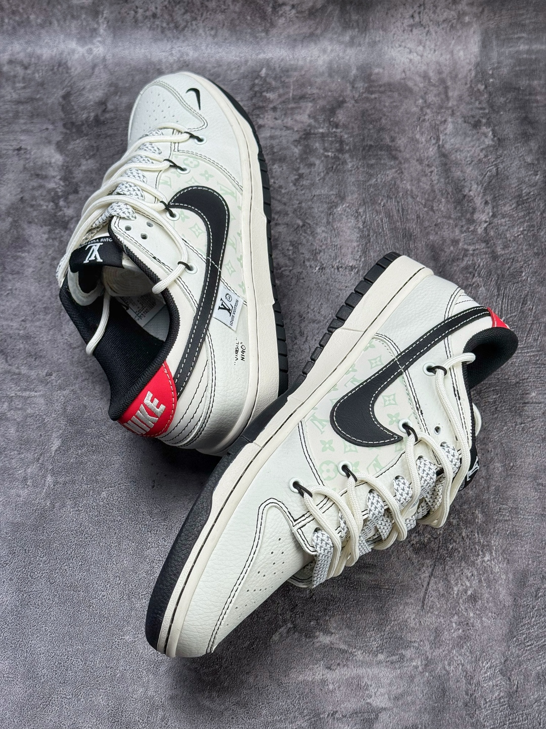 Nike SB Dunk Low x Louis Vuitton 白黑小勾满天星 YX5066-395-Top High Quatity Cheap Sneakers Fashion Clothing Clothes Bags handbags Shoes of all Brand wholesale With The best Quality And Beautiful Price from China Factory Chinese suppliers wholesaler seller Nike SB Dunk Low x Louis Vuitton 白黑小勾满天星 YX5066-395