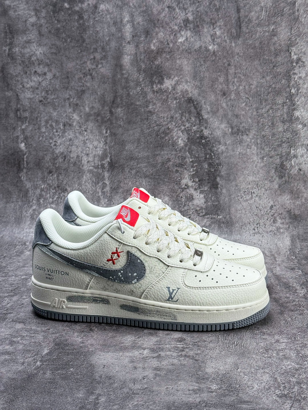 Nike Air Force 1 Low 07 x Louis Vuitton 白灰 KG6699-F49