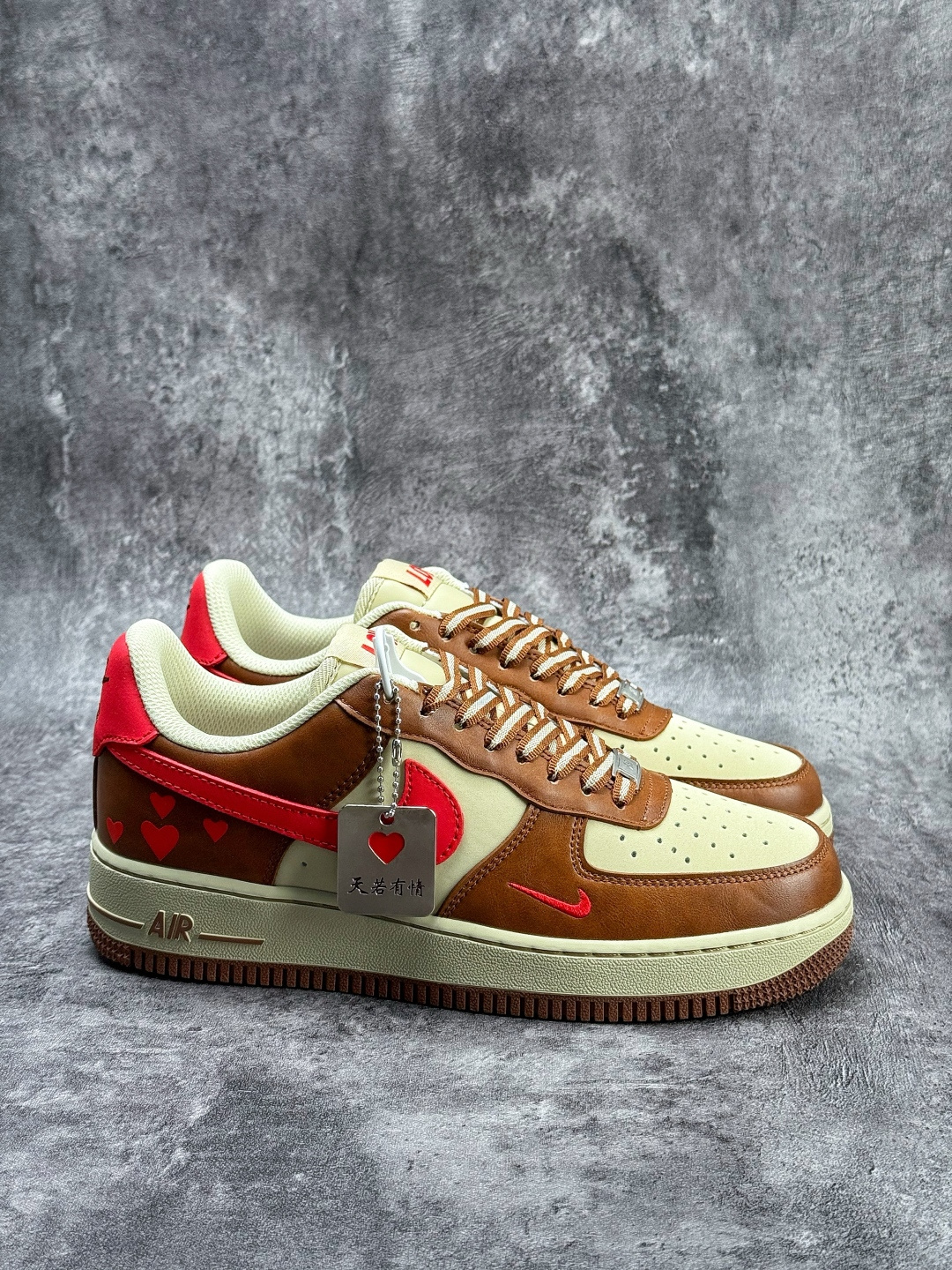 Nike Air Force 1 Low 07 LOVE 棕白红小勾 NH0601-538-Top High Quatity Cheap Sneakers Fashion Clothing Clothes Bags handbags Shoes of all Brand wholesale With The best Quality And Beautiful Price from China Factory Chinese suppliers wholesaler seller Nike Air Force 1 Low 07 LOVE 棕白红小勾 NH0601-538