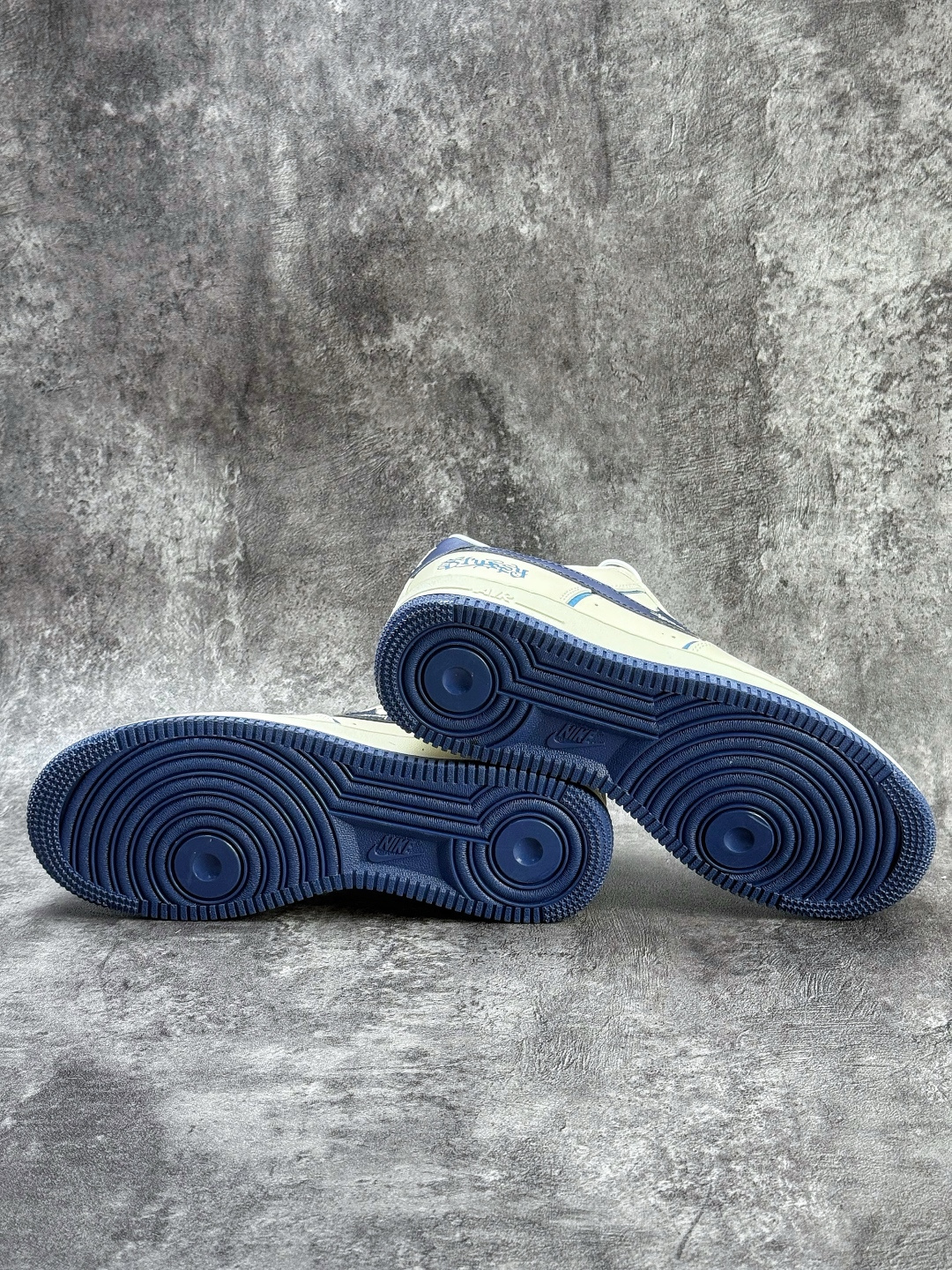 Nike Air Force 1 Low 07 三方联名 白蓝满天星 LD1999-020 Nike Air Force 1 Low 07 三方联名 白蓝满天星 LD1999-020