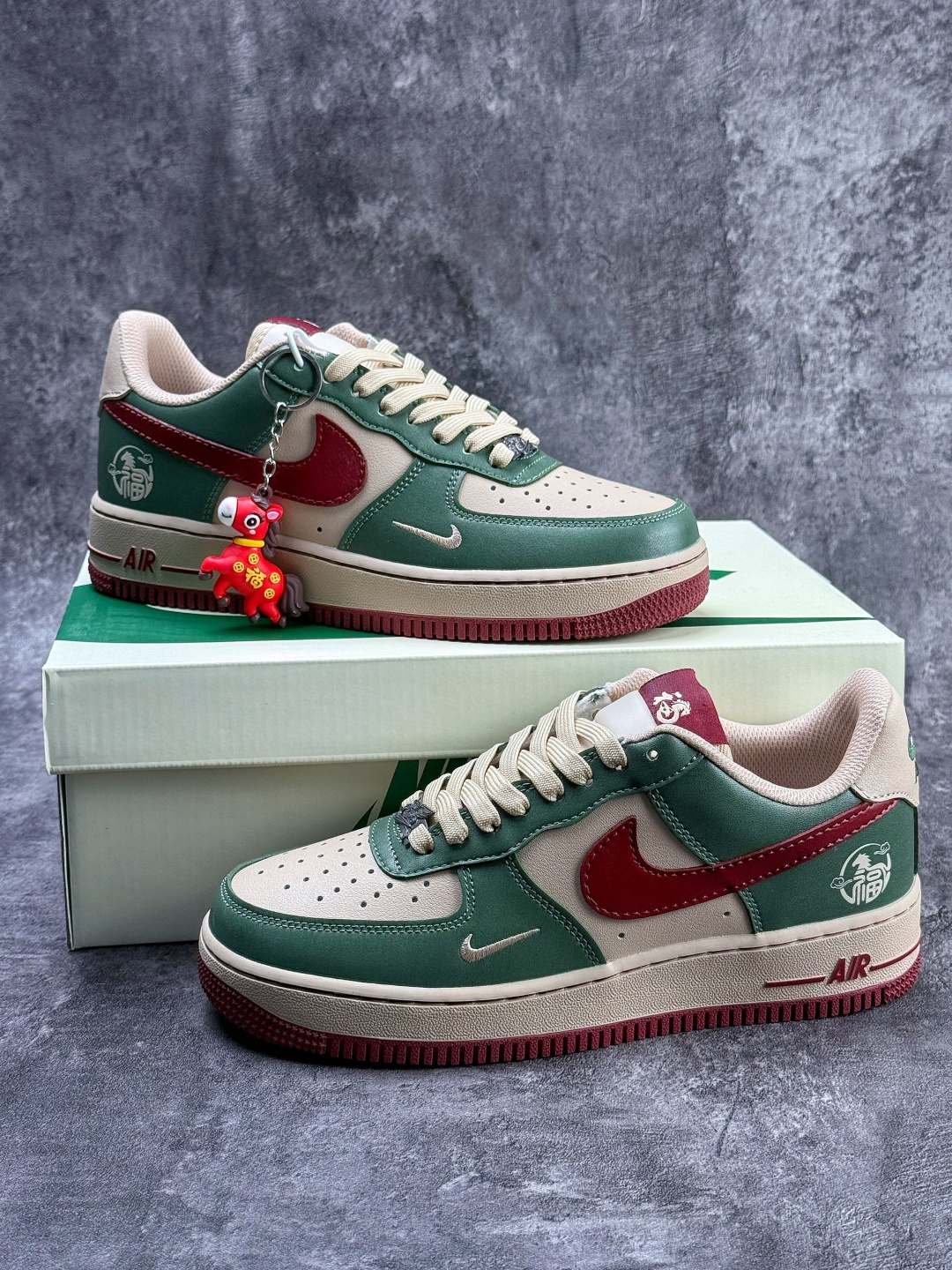 Nike Air Force 1 Low 07 马年限定 绿米红小勾 NH0601-518-Top High Quatity Cheap Sneakers Fashion Clothing Clothes Bags handbags Shoes of all Brand wholesale With The best Quality And Beautiful Price from China Factory Chinese suppliers wholesaler seller Nike Air Force 1 Low 07 马年限定 绿米红小勾 NH0601-518