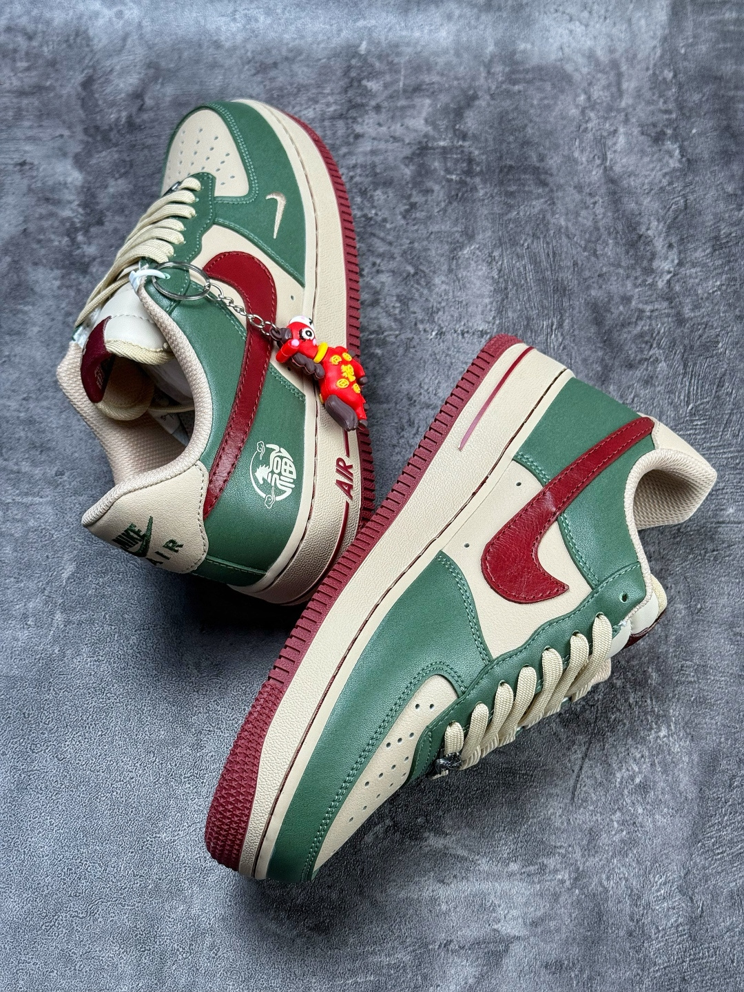 Nike Air Force 1 Low 07 马年限定 绿米红小勾 NH0601-518-Top High Quatity Cheap Sneakers Fashion Clothing Clothes Bags handbags Shoes of all Brand wholesale With The best Quality And Beautiful Price from China Factory Chinese suppliers wholesaler seller Nike Air Force 1 Low 07 马年限定 绿米红小勾 NH0601-518