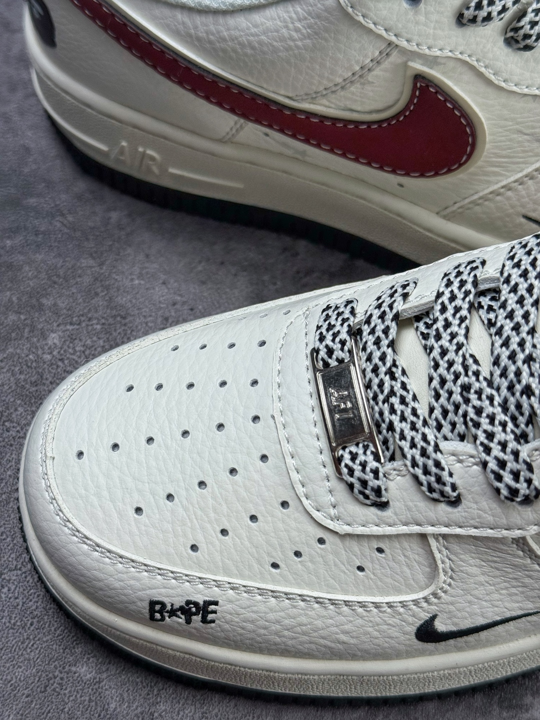 Nike Air Force 1 Low 07 x BAKE 白黑棕小勾满天星 MM3399-812-Top High Quatity Cheap Sneakers Fashion Clothing Clothes Bags handbags Shoes of all Brand wholesale With The best Quality And Beautiful Price from China Factory Chinese suppliers wholesaler seller Nike Air Force 1 Low 07 x BAKE 白黑棕小勾满天星 MM3399-812
