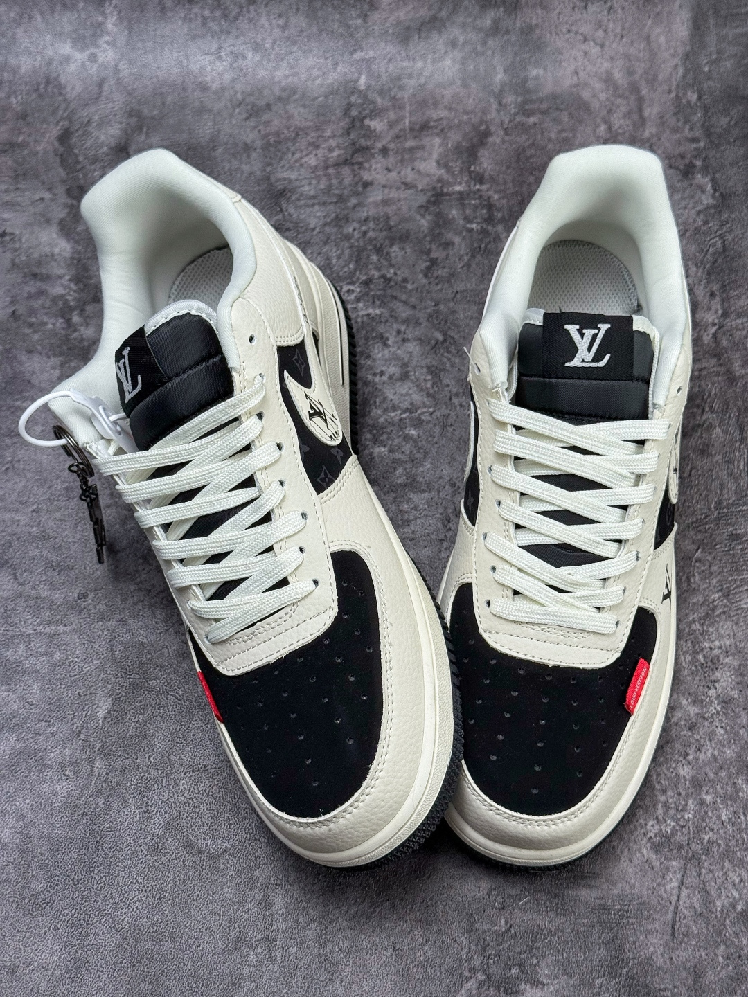 Nike Air Force 1 Low 07 x Louis Vuitton 白黑 DF0188-137