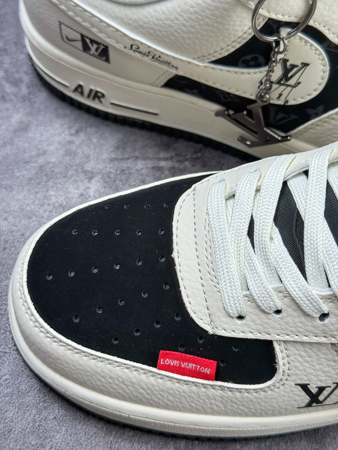 Nike Air Force 1 Low 07 x Louis Vuitton 白黑 DF0188-137