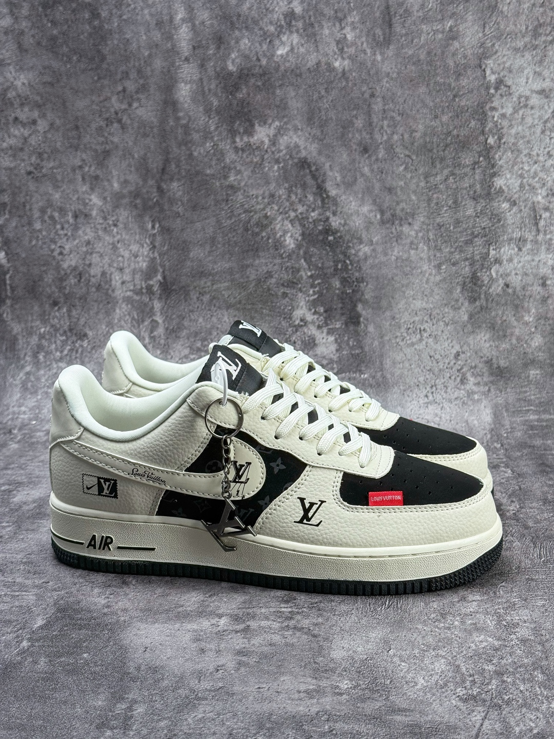 Nike Air Force 1 Low 07 x Louis Vuitton 白黑 DF0188-137