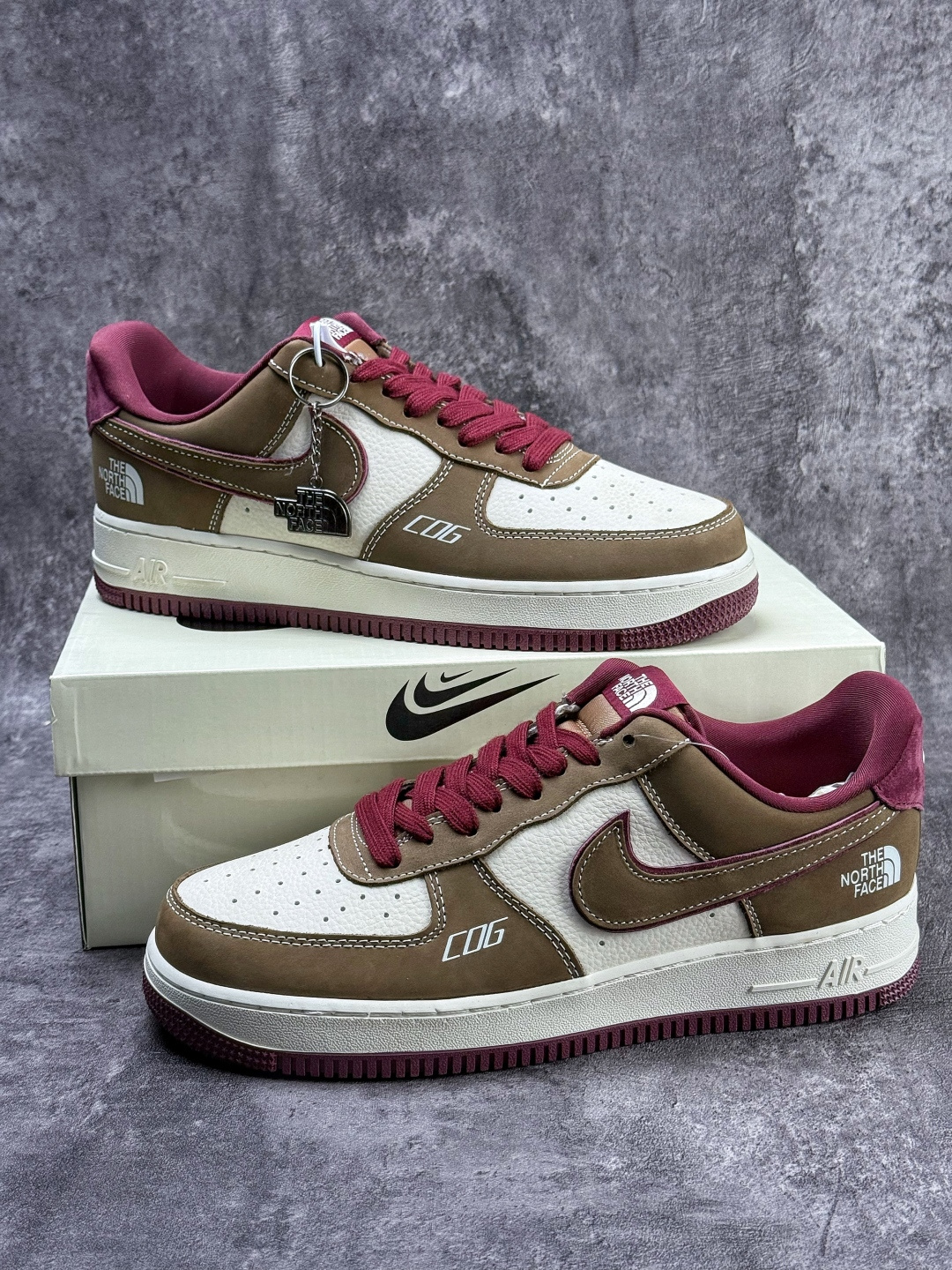 Nike Air Force 1 Low 07 x The North Face 棕白红 BK1916-011