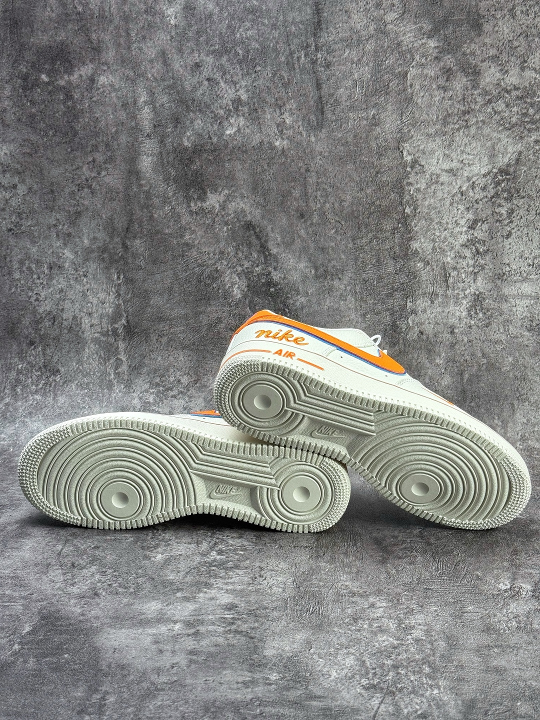 Nike Air Force 1 Low 07 马年限定 白橙小勾 NH0601-542-Top High Quatity Cheap Sneakers Fashion Clothing Clothes Bags handbags Shoes of all Brand wholesale With The best Quality And Beautiful Price from China Factory Chinese suppliers wholesaler seller Nike Air Force 1 Low 07 马年限定 白橙小勾 NH0601-542