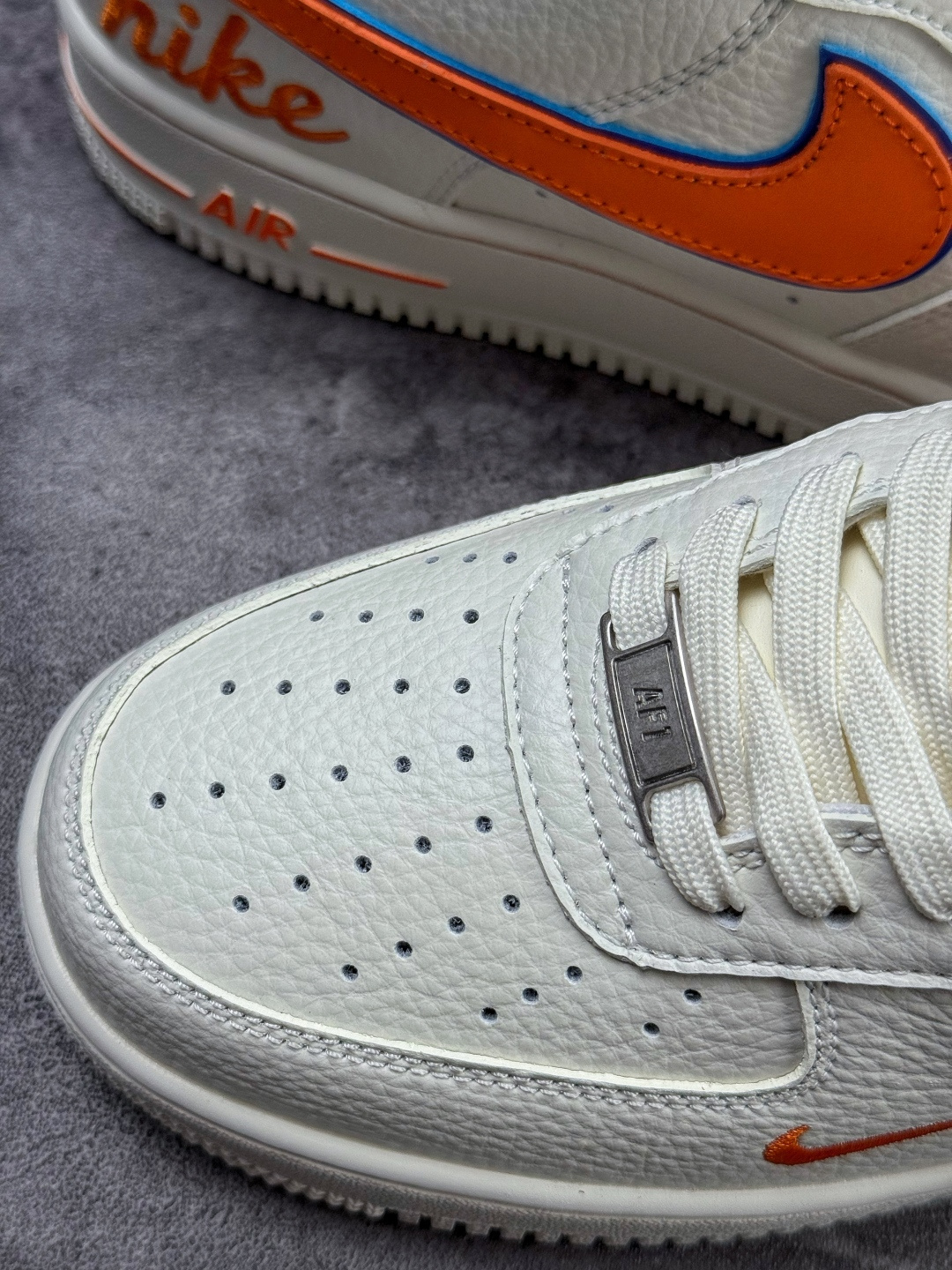 Nike Air Force 1 Low 07 马年限定 白橙小勾 NH0601-542-Top High Quatity Cheap Sneakers Fashion Clothing Clothes Bags handbags Shoes of all Brand wholesale With The best Quality And Beautiful Price from China Factory Chinese suppliers wholesaler seller Nike Air Force 1 Low 07 马年限定 白橙小勾 NH0601-542