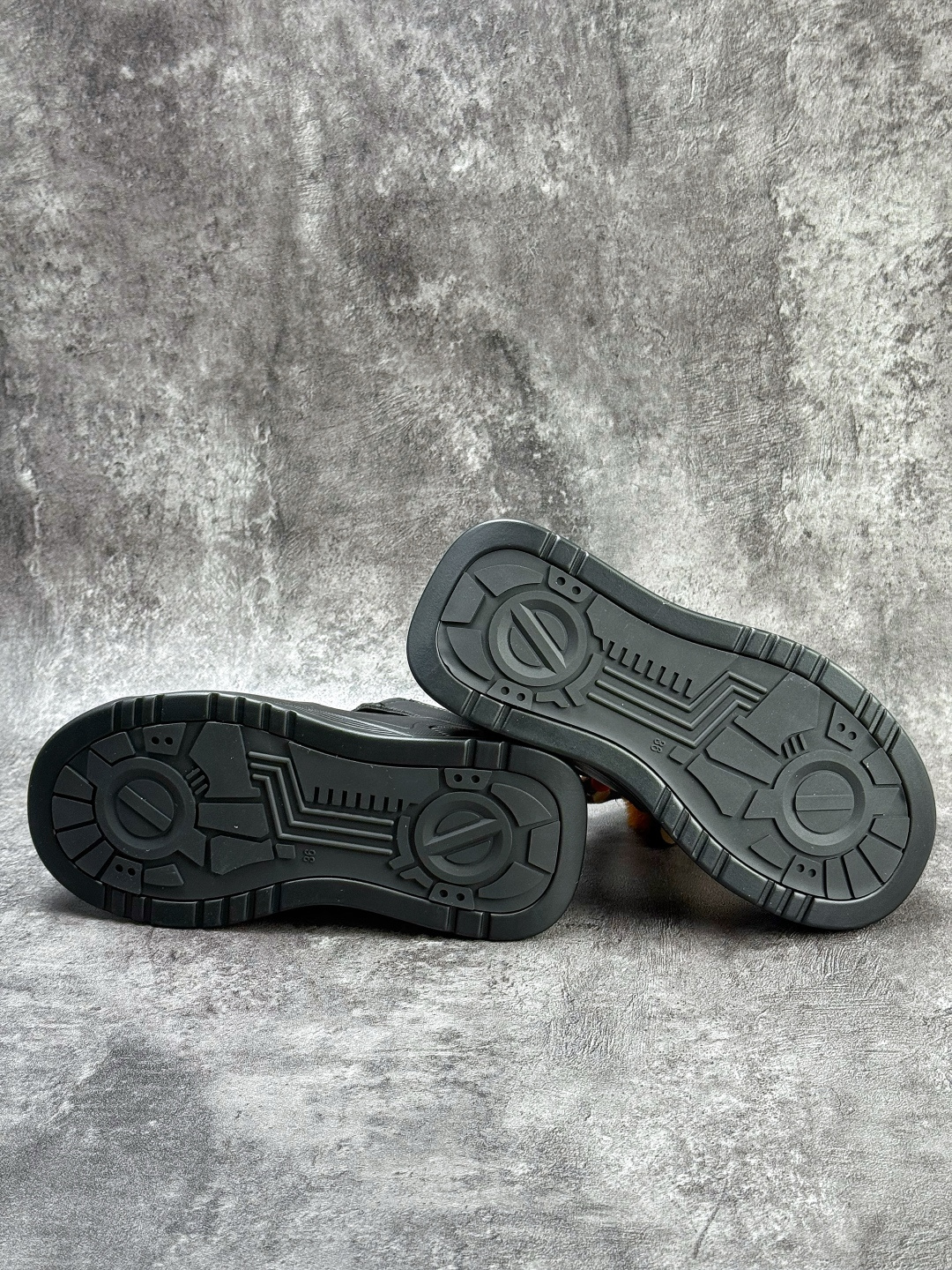 GG-CC GG-CC Chunky Low 厚底增高运动老爹鞋 G25X4475-Top High Quatity Cheap Sneakers Fashion Clothing Clothes Bags handbags Shoes of all Brand wholesale With The best Quality And Beautiful Price from China Factory Chinese suppliers wholesaler seller GG-CC GG-CC Chunky Low 厚底增高运动老爹鞋 G25X4475