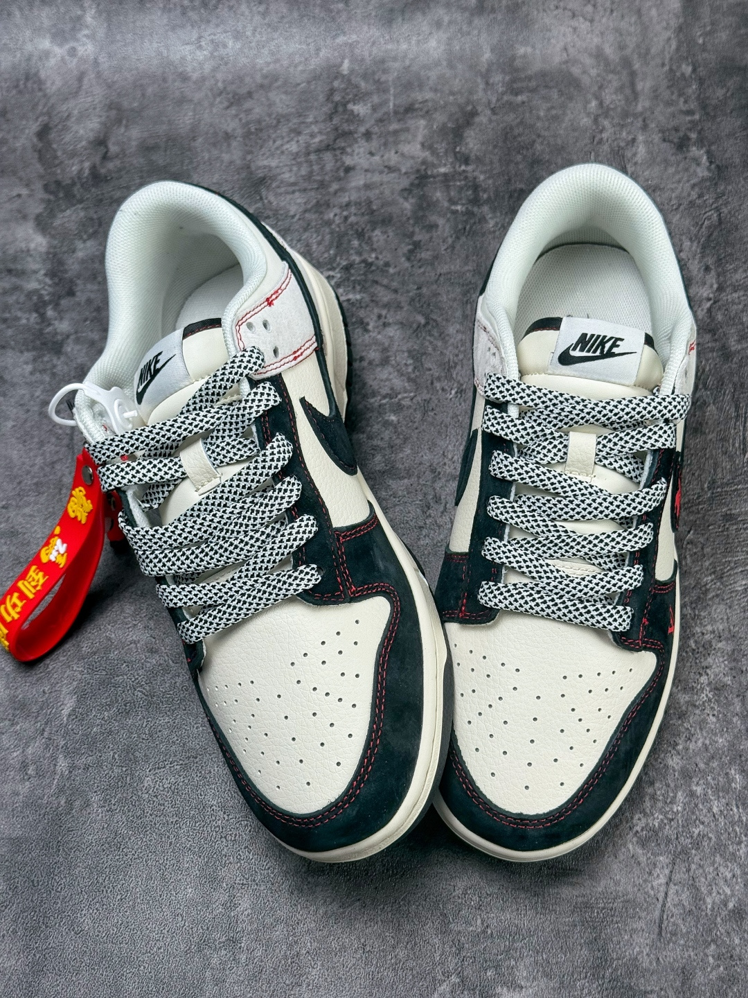 Nike SB Dunk Low x Louis Vuitton 黑白灰满天星 HT5088-655-Top High Quatity Cheap Sneakers Fashion Clothing Clothes Bags handbags Shoes of all Brand wholesale With The best Quality And Beautiful Price from China Factory Chinese suppliers wholesaler seller Nike SB Dunk Low x Louis Vuitton 黑白灰满天星 HT5088-655
