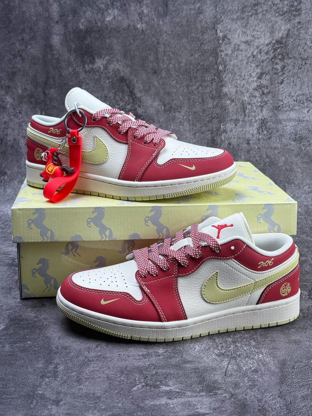 230 Nike Jordan Air Jordan 1 马年大吉 红白小勾满天星 MZ9588-849-Chinese UA Cheap High Quatity Brand Clothes Bags handbags Sneakers wholesale wholesaler seller from China Factory suppliers Fashion Clothing Shoes best Quality Beautiful Price 230 Nike Jordan Air Jordan 1 马年大吉 红白小勾满天星 MZ9588-849