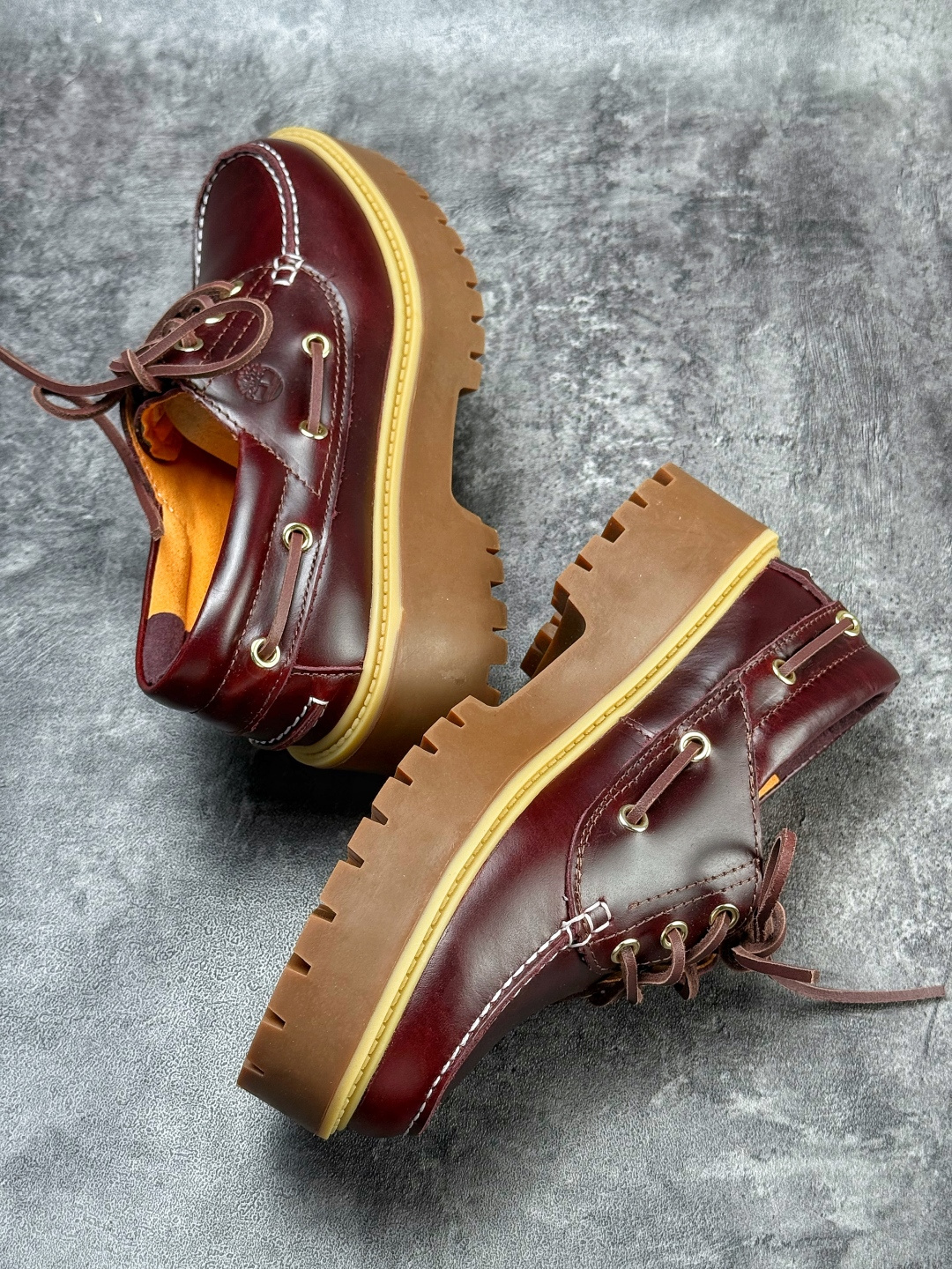 Timberland添柏岚 Stone Street 必备户外休闲大黄靴系列 TB 01006 713-Top High Quatity Cheap Sneakers Fashion Clothing Clothes Bags handbags Shoes of all Brand wholesale With The best Quality And Beautiful Price from China Factory Chinese suppliers wholesaler seller Timberland添柏岚 Stone Street 必备户外休闲大黄靴系列 TB 01006 713