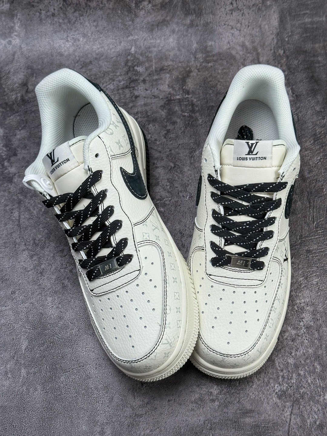 Nike Air Force 1 Low 07 x Louis Vuitton 白黑满天星 KD6699-F13-Top High Quatity Cheap Sneakers Fashion Clothing Clothes Bags handbags Shoes of all Brand wholesale With The best Quality And Beautiful Price from China Factory Chinese suppliers wholesaler seller Nike Air Force 1 Low 07 x Louis Vuitton 白黑满天星 KD6699-F13