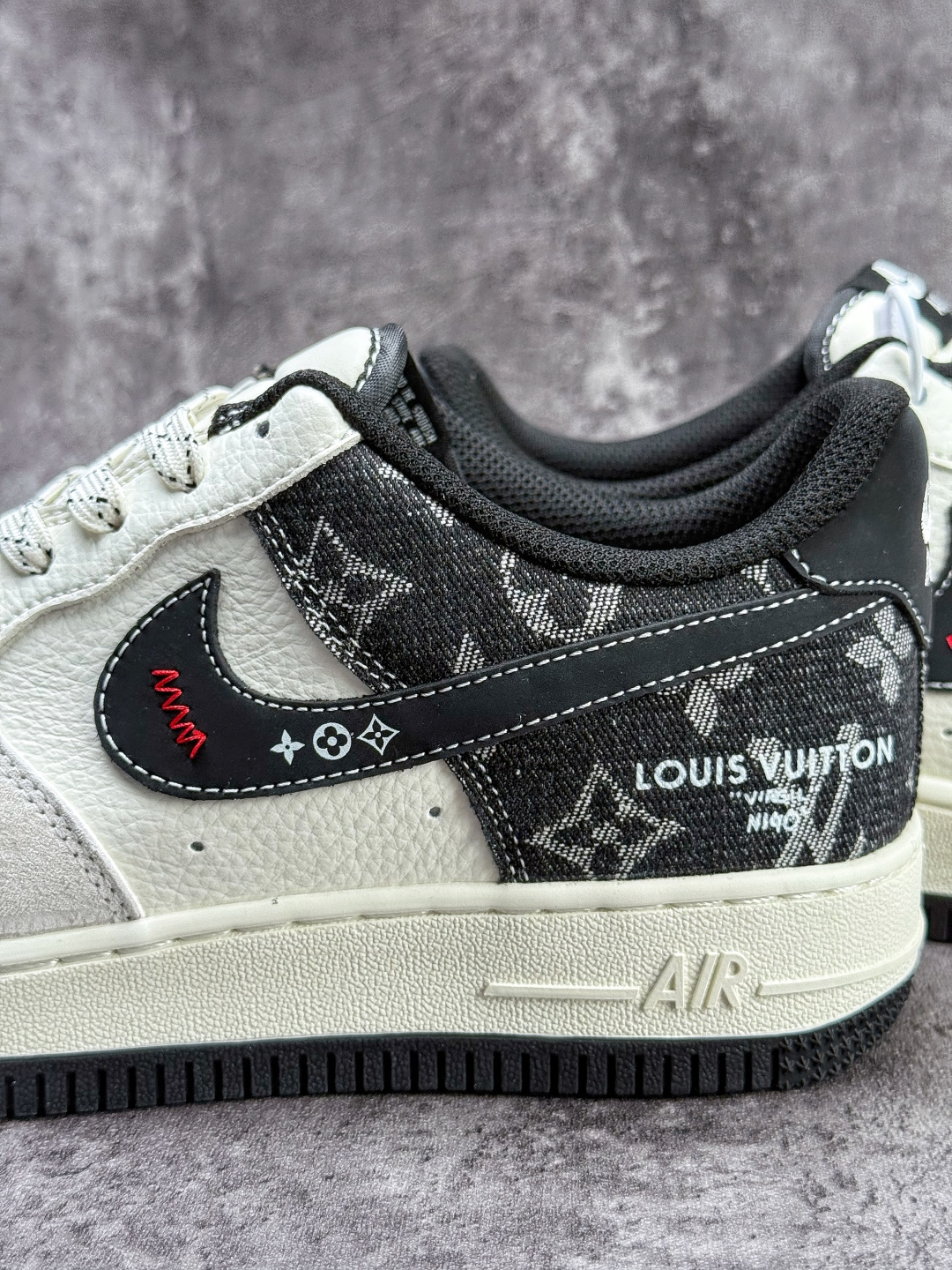 Nike Air Force 1 Low 07 x Louis Vuitton 白黑满天星 KG6699-F55-Top High Quatity Cheap Sneakers Fashion Clothing Clothes Bags handbags Shoes of all Brand wholesale With The best Quality And Beautiful Price from China Factory Chinese suppliers wholesaler seller Nike Air Force 1 Low 07 x Louis Vuitton 白黑满天星 KG6699-F55