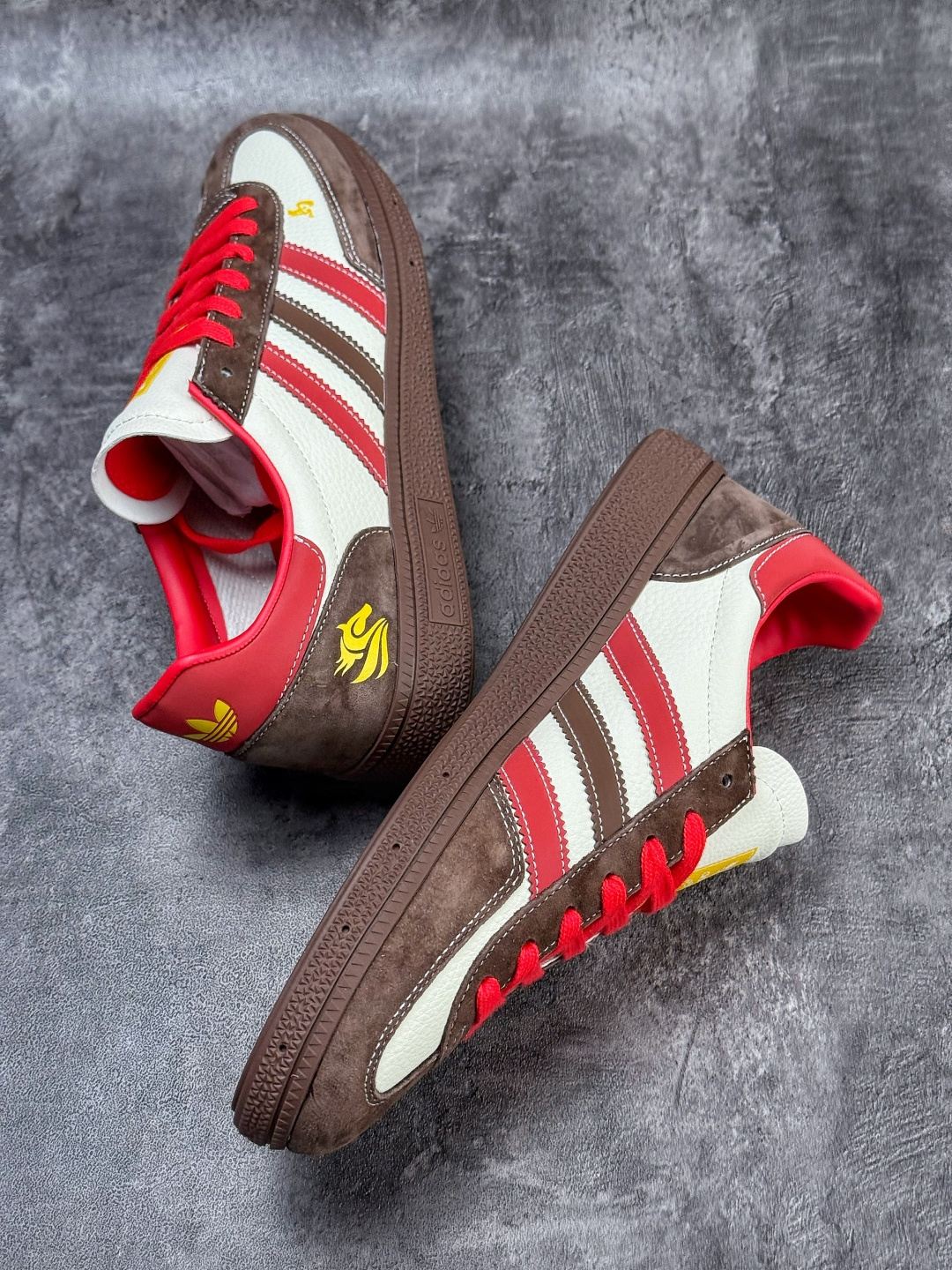 190 C版 Adidas Gazelle INdoor 马年定制 SD6834-Chinese UA Cheap High Quatity Brand Clothes Bags handbags Sneakers wholesale wholesaler seller from China Factory suppliers Fashion Clothing Shoes best Quality Beautiful Price 190 C版 Adidas Gazelle INdoor 马年定制 SD6834