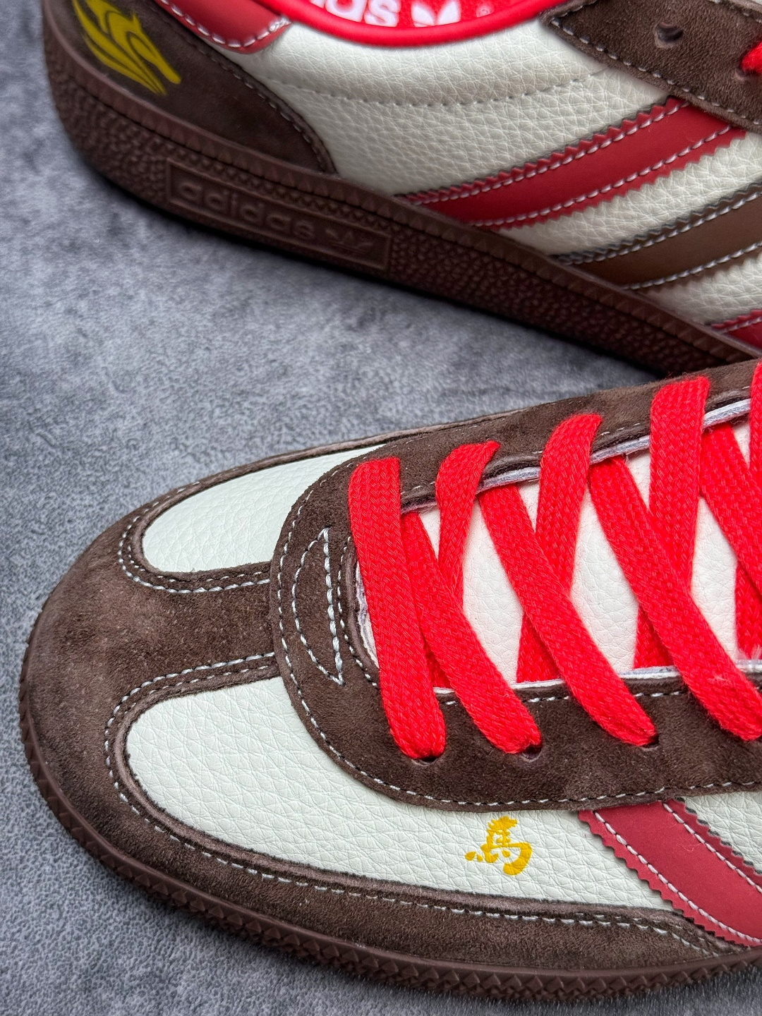 190 C版 Adidas Gazelle INdoor 马年定制 SD6834-Chinese UA Cheap High Quatity Brand Clothes Bags handbags Sneakers wholesale wholesaler seller from China Factory suppliers Fashion Clothing Shoes best Quality Beautiful Price 190 C版 Adidas Gazelle INdoor 马年定制 SD6834