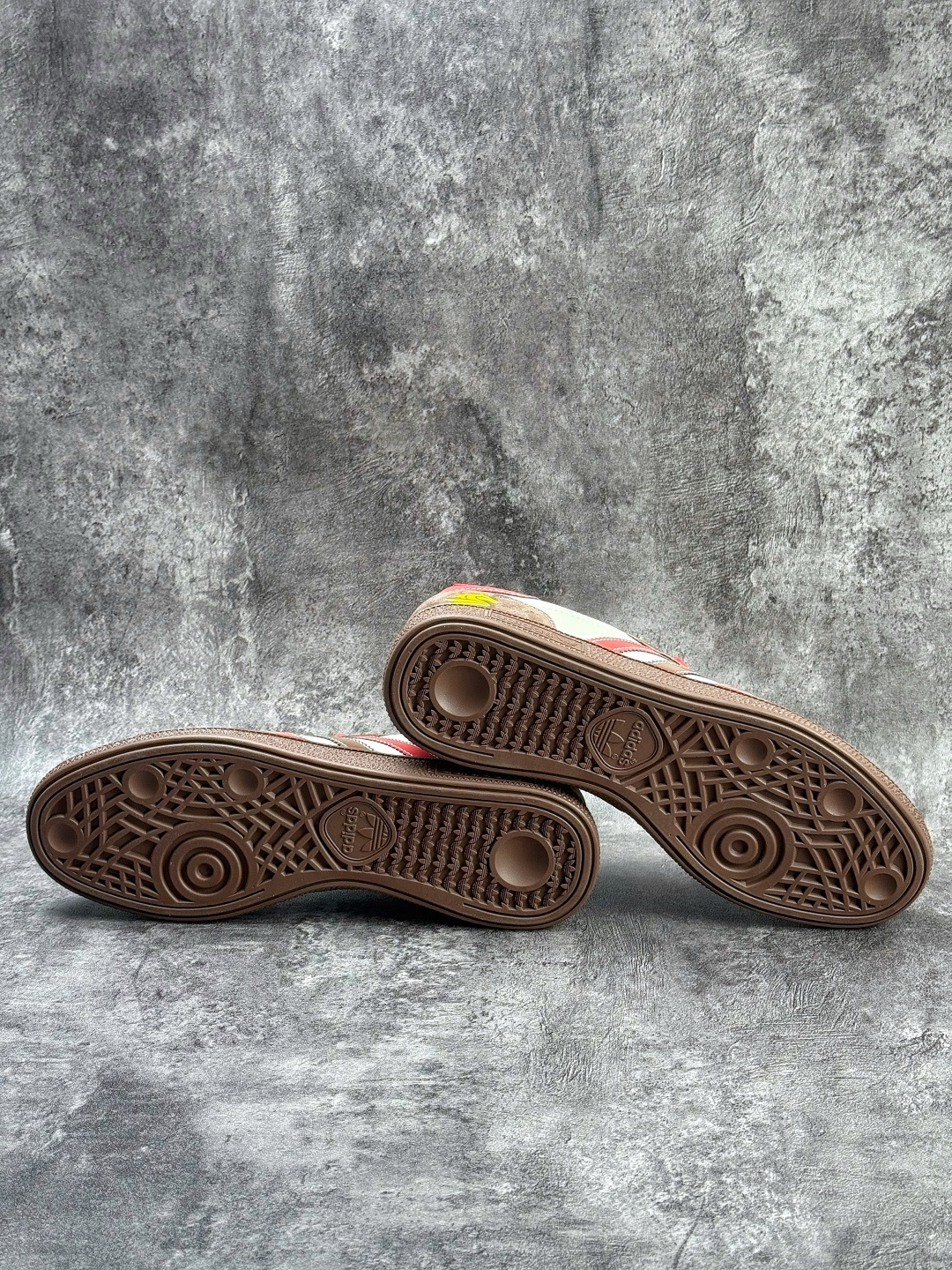 190 C版 Adidas Gazelle INdoor 马年定制 SD6834-Chinese UA Cheap High Quatity Brand Clothes Bags handbags Sneakers wholesale wholesaler seller from China Factory suppliers Fashion Clothing Shoes best Quality Beautiful Price 190 C版 Adidas Gazelle INdoor 马年定制 SD6834