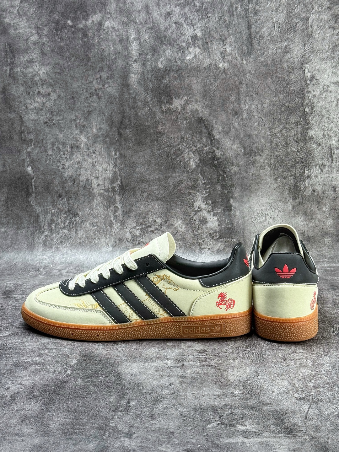 F版 马年新款海外定制限量发售 Adidas Originals GAZELLE BOLD W“马年联名限定”限定德训鞋 JJ2622-Top High Quatity Cheap Sneakers Fashion Clothing Clothes Bags handbags Shoes of all Brand wholesale With The best Quality And Beautiful Price from China Factory Chinese suppliers wholesaler seller F版 马年新款海外定制限量发售 Adidas Originals GAZELLE BOLD W“马年联名限定”限定德训鞋 JJ2622