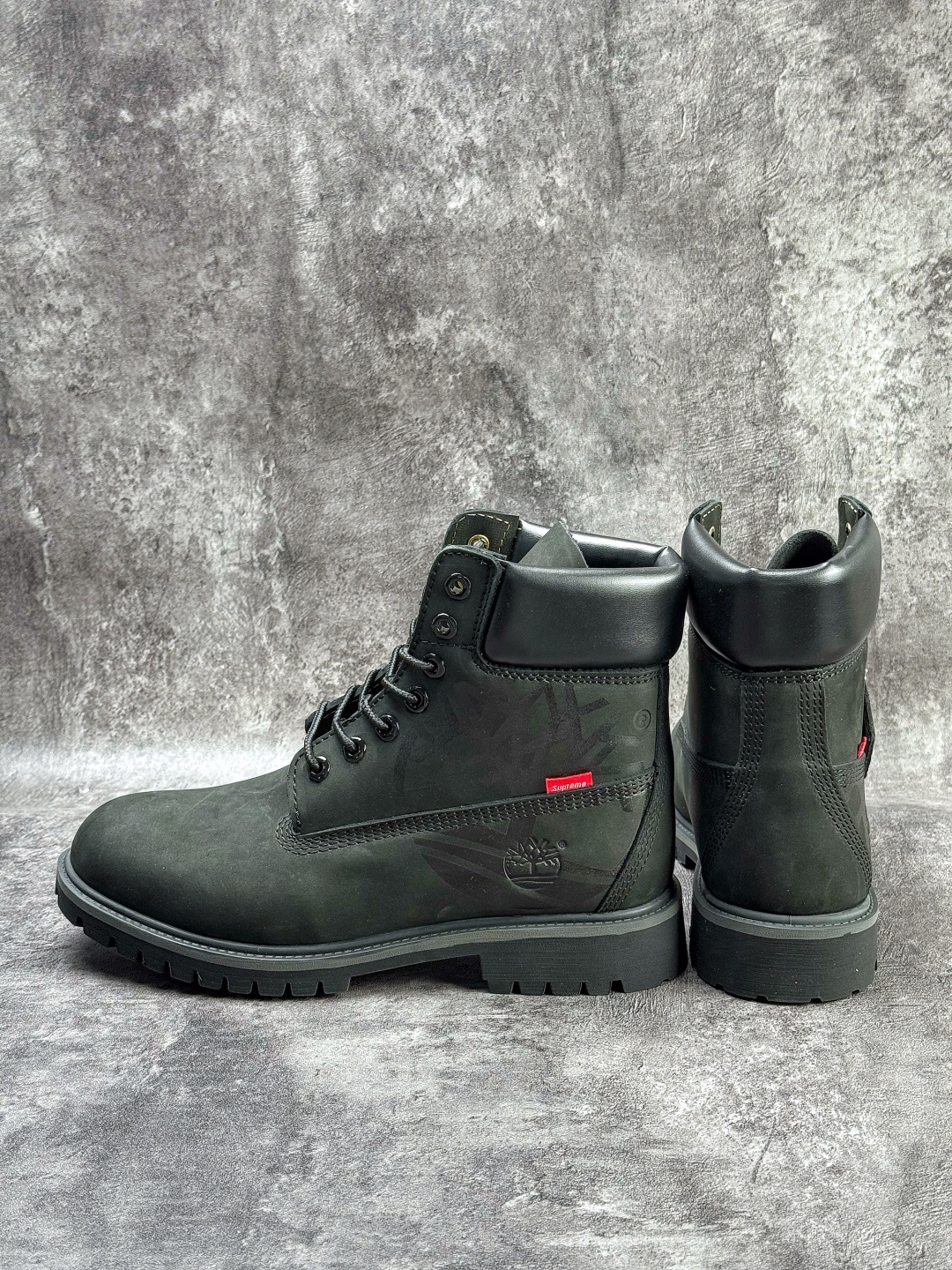 Timberland/天伯伦 添柏岚/经典大黄靴 高帮/ 黑色 TB 010061 713-Top High Quatity Cheap Sneakers Fashion Clothing Clothes Bags handbags Shoes of all Brand wholesale With The best Quality And Beautiful Price from China Factory Chinese suppliers wholesaler seller Timberland/天伯伦 添柏岚/经典大黄靴 高帮/ 黑色 TB 010061 713