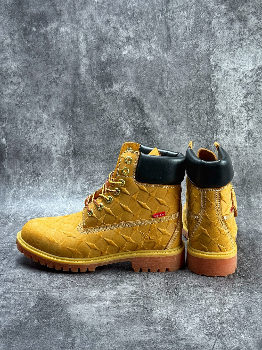 Timberland/天伯伦 添柏岚/经典大黄靴 高帮/ 麦色 TB 010061 713-Top High Quatity Cheap Sneakers Fashion Clothing Clothes Bags handbags Shoes of all Brand wholesale With The best Quality And Beautiful Price from China Factory Chinese suppliers wholesaler seller Timberland/天伯伦 添柏岚/经典大黄靴 高帮/ 麦色 TB 010061 713