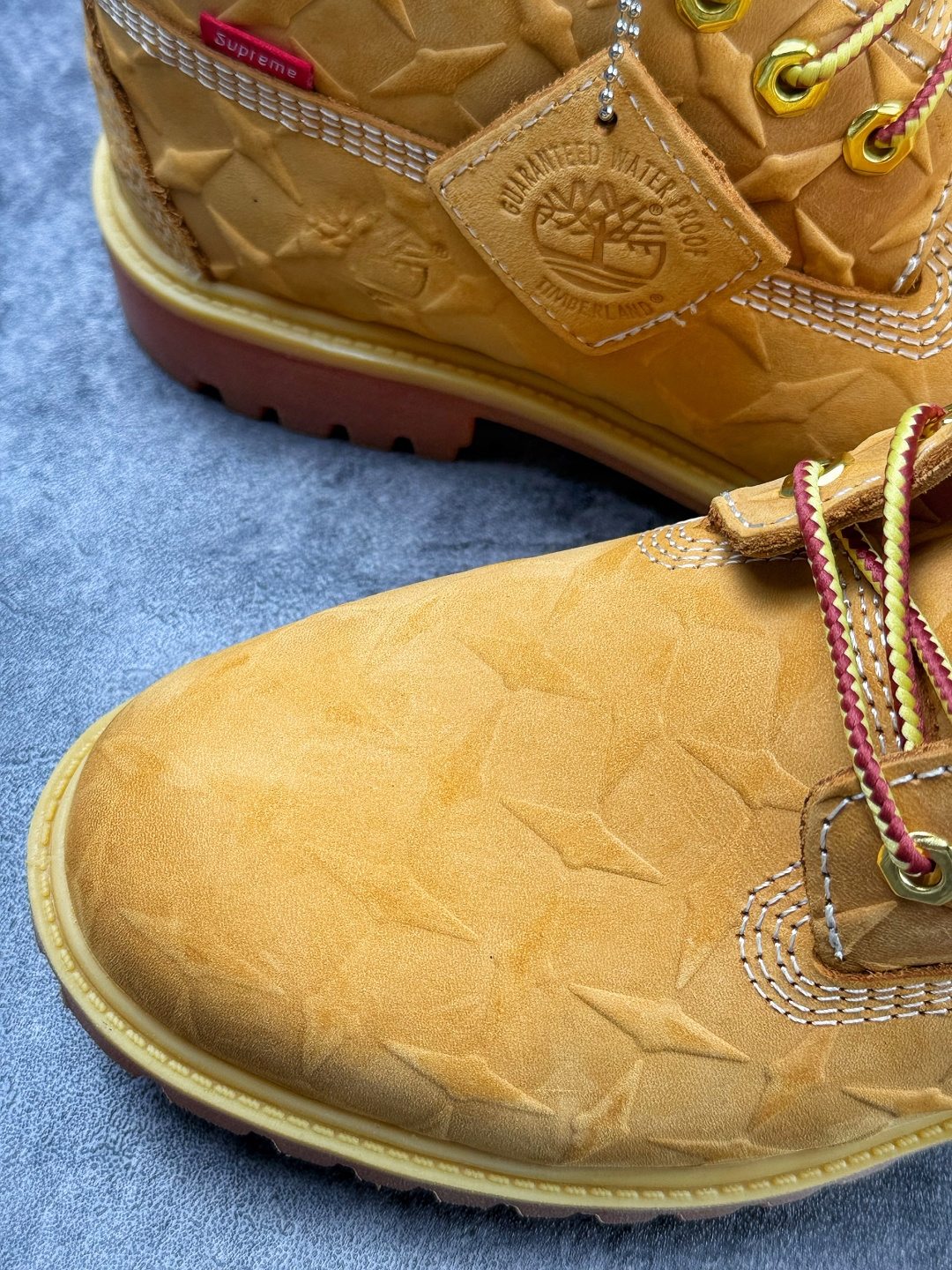 Timberland/天伯伦 添柏岚/经典大黄靴 高帮/ 麦色 TB 010061 713-Top High Quatity Cheap Sneakers Fashion Clothing Clothes Bags handbags Shoes of all Brand wholesale With The best Quality And Beautiful Price from China Factory Chinese suppliers wholesaler seller Timberland/天伯伦 添柏岚/经典大黄靴 高帮/ 麦色 TB 010061 713
