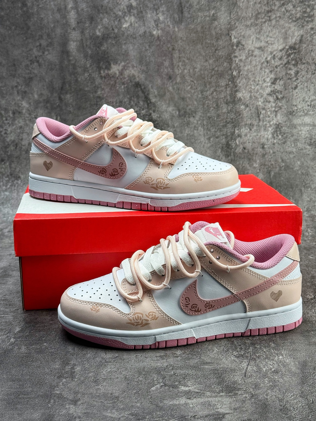 230 NIKE SB Dunk Low 米白粉绑带 DD1873-112-Chinese UA Cheap High Quatity Brand Clothes Bags handbags Sneakers wholesale wholesaler seller from China Factory suppliers Fashion Clothing Shoes best Quality Beautiful Price 230 NIKE SB Dunk Low 米白粉绑带 DD1873-112