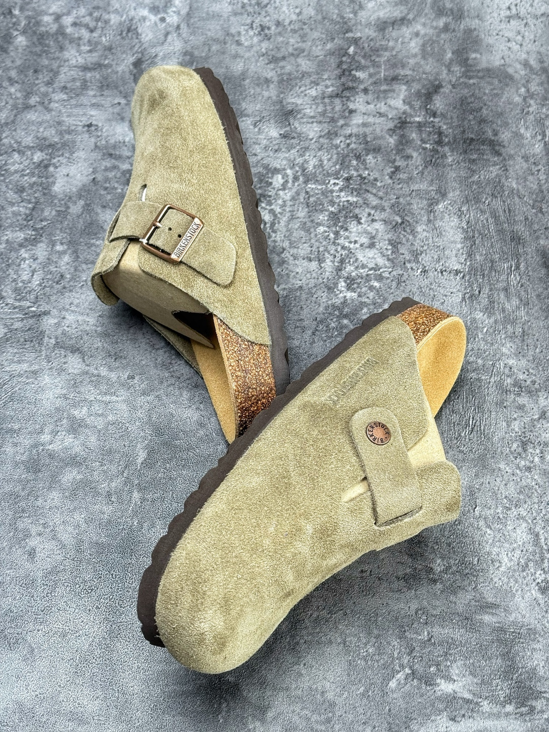 180 德国百年知名鞋履品牌·博肯 Birkenstock 半拖 0560771-Chinese UA Cheap High Quatity Brand Clothes Bags handbags Sneakers wholesale wholesaler seller from China Factory suppliers Fashion Clothing Shoes best Quality Beautiful Price 180 德国百年知名鞋履品牌·博肯 Birkenstock 半拖 0560771