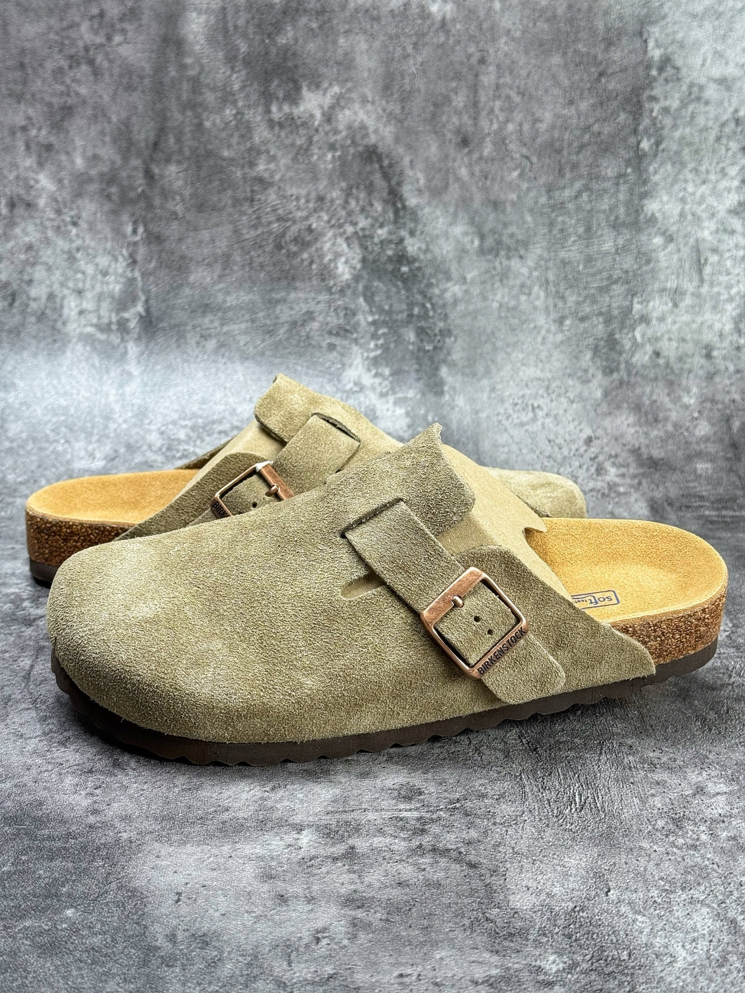 180 德国百年知名鞋履品牌·博肯 Birkenstock 半拖 0560771-Chinese UA Cheap High Quatity Brand Clothes Bags handbags Sneakers wholesale wholesaler seller from China Factory suppliers Fashion Clothing Shoes best Quality Beautiful Price 180 德国百年知名鞋履品牌·博肯 Birkenstock 半拖 0560771