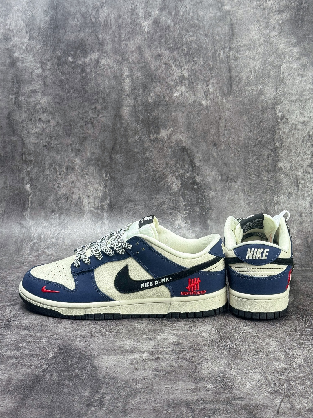 Nike SB Dunk Low x UNDEFEATED 蓝白黑小勾满天星 TX1688-019-Top High Quatity Cheap Sneakers Fashion Clothing Clothes Bags handbags Shoes of all Brand wholesale With The best Quality And Beautiful Price from China Factory Chinese suppliers wholesaler seller Nike SB Dunk Low x UNDEFEATED 蓝白黑小勾满天星 TX1688-019