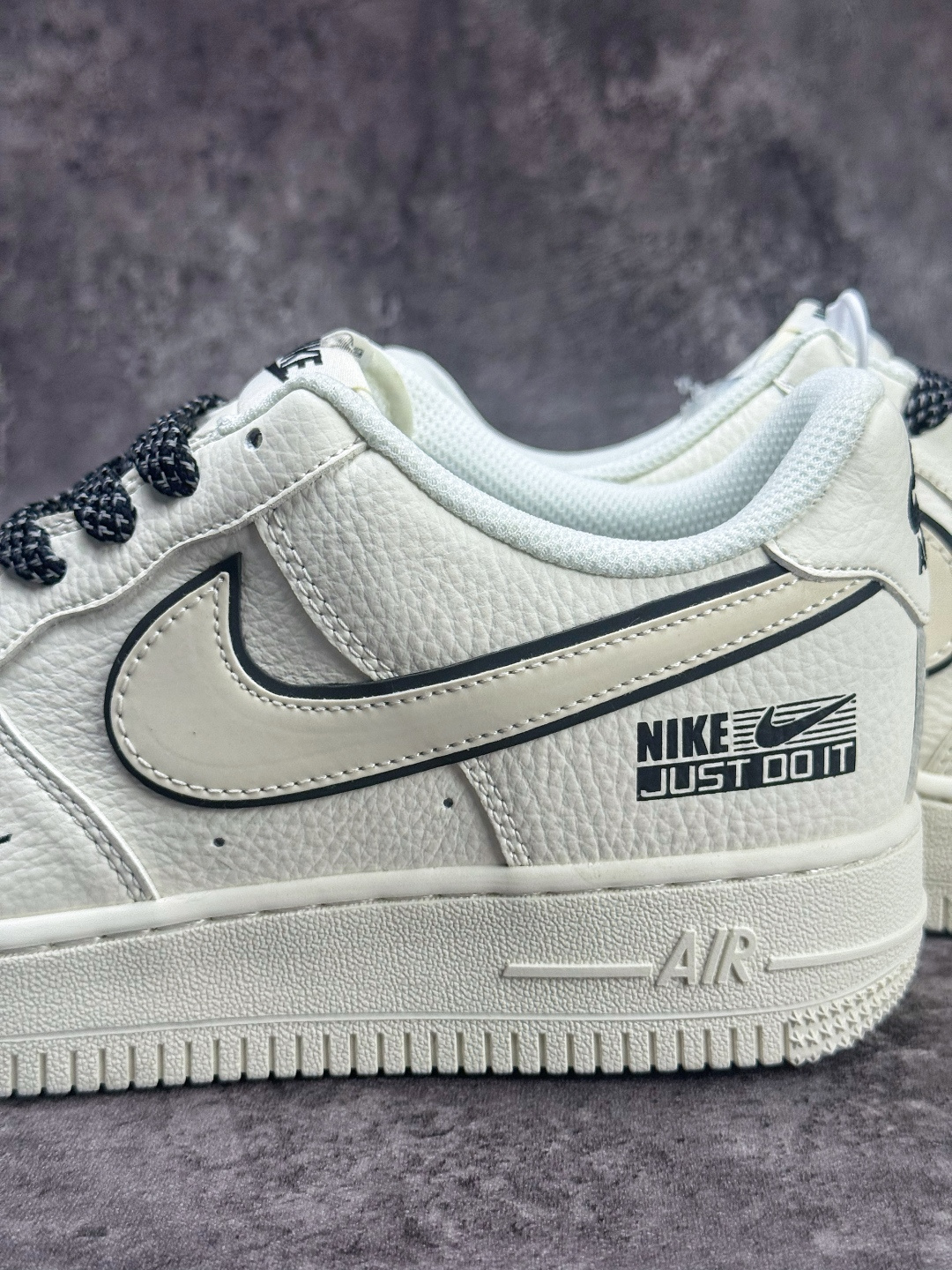 210 Nike Air Force 1 Low 07 白黑小勾满天星 CS5288-067