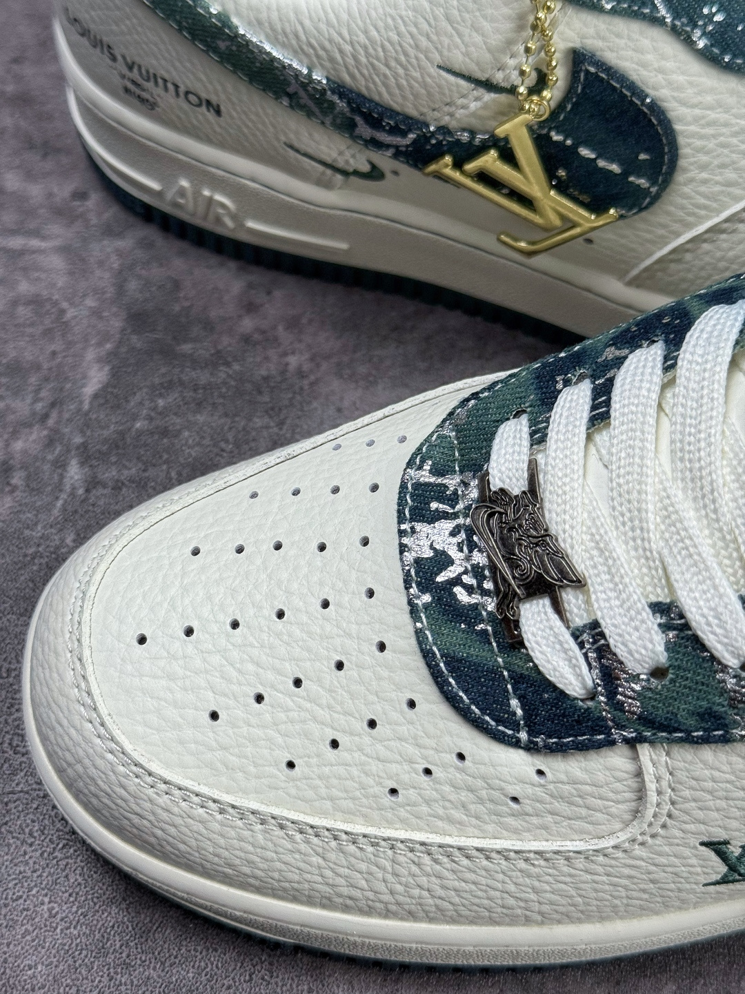 Nike Air Force 1 Low 07 x Louis Vuitton 白绿双小勾 XY9025-014