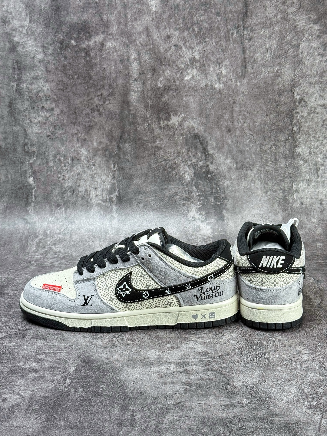 Nike SB Dunk Low x Louis Vuitton 灰白黑 DN3168-030-Top High Quatity Cheap Sneakers Fashion Clothing Clothes Bags handbags Shoes of all Brand wholesale With The best Quality And Beautiful Price from China Factory Chinese suppliers wholesaler seller Nike SB Dunk Low x Louis Vuitton 灰白黑 DN3168-030