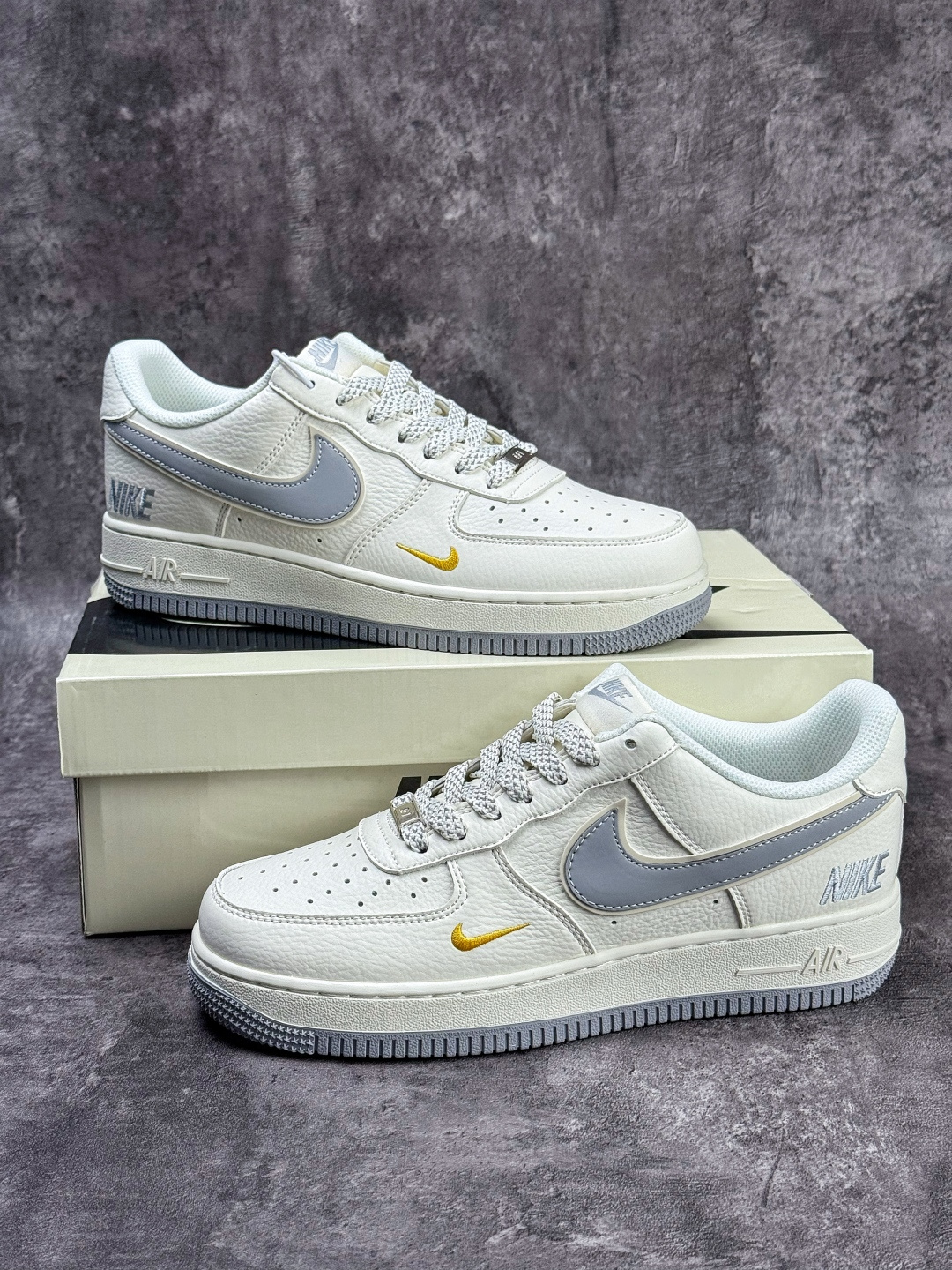 Nike Air Force 1 Low 07 白灰小勾满天星 CS5288-068