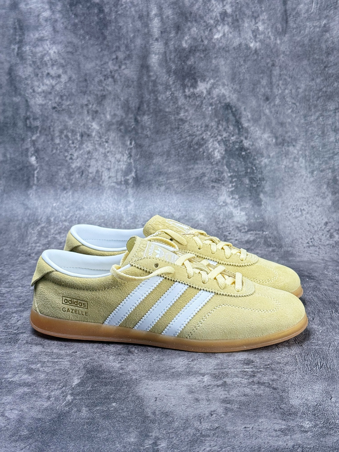 150 adidas originals GAZELLE LO PRO 百搭舒适 低帮 板鞋 JR8894-Chinese UA Cheap High Quatity Brand Clothes Bags handbags Sneakers wholesale wholesaler seller from China Factory suppliers Fashion Clothing Shoes best Quality Beautiful Price 150 adidas originals GAZELLE LO PRO 百搭舒适 低帮 板鞋 JR8894