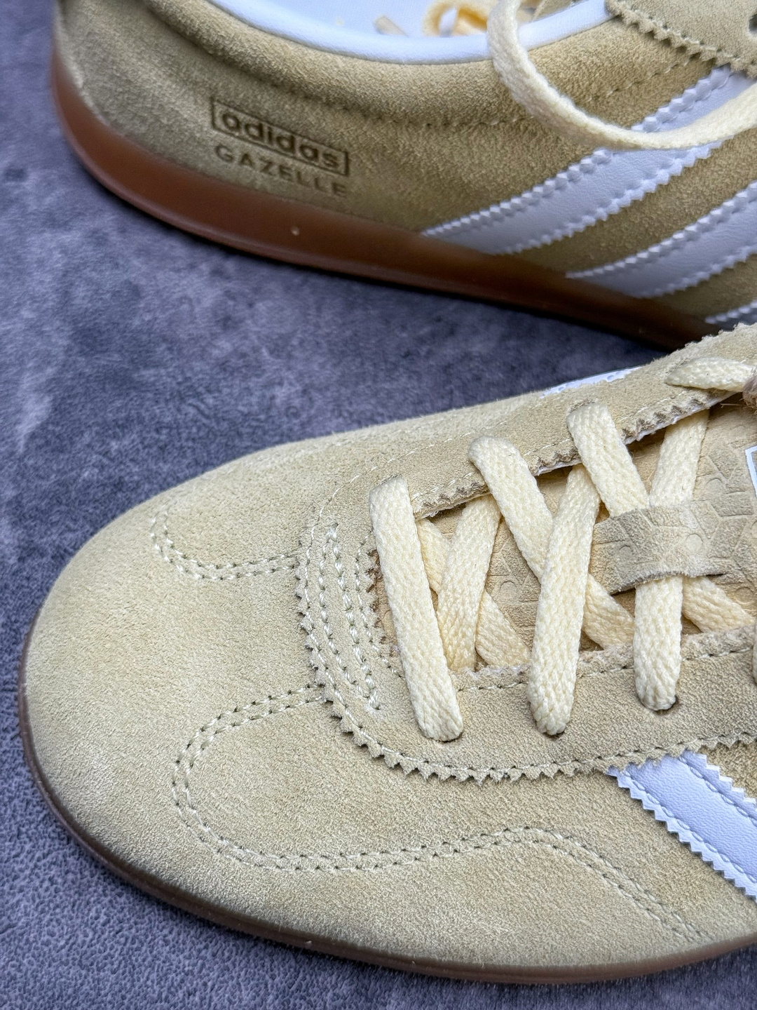 150 adidas originals GAZELLE LO PRO 百搭舒适 低帮 板鞋 JR8894-Chinese UA Cheap High Quatity Brand Clothes Bags handbags Sneakers wholesale wholesaler seller from China Factory suppliers Fashion Clothing Shoes best Quality Beautiful Price 150 adidas originals GAZELLE LO PRO 百搭舒适 低帮 板鞋 JR8894