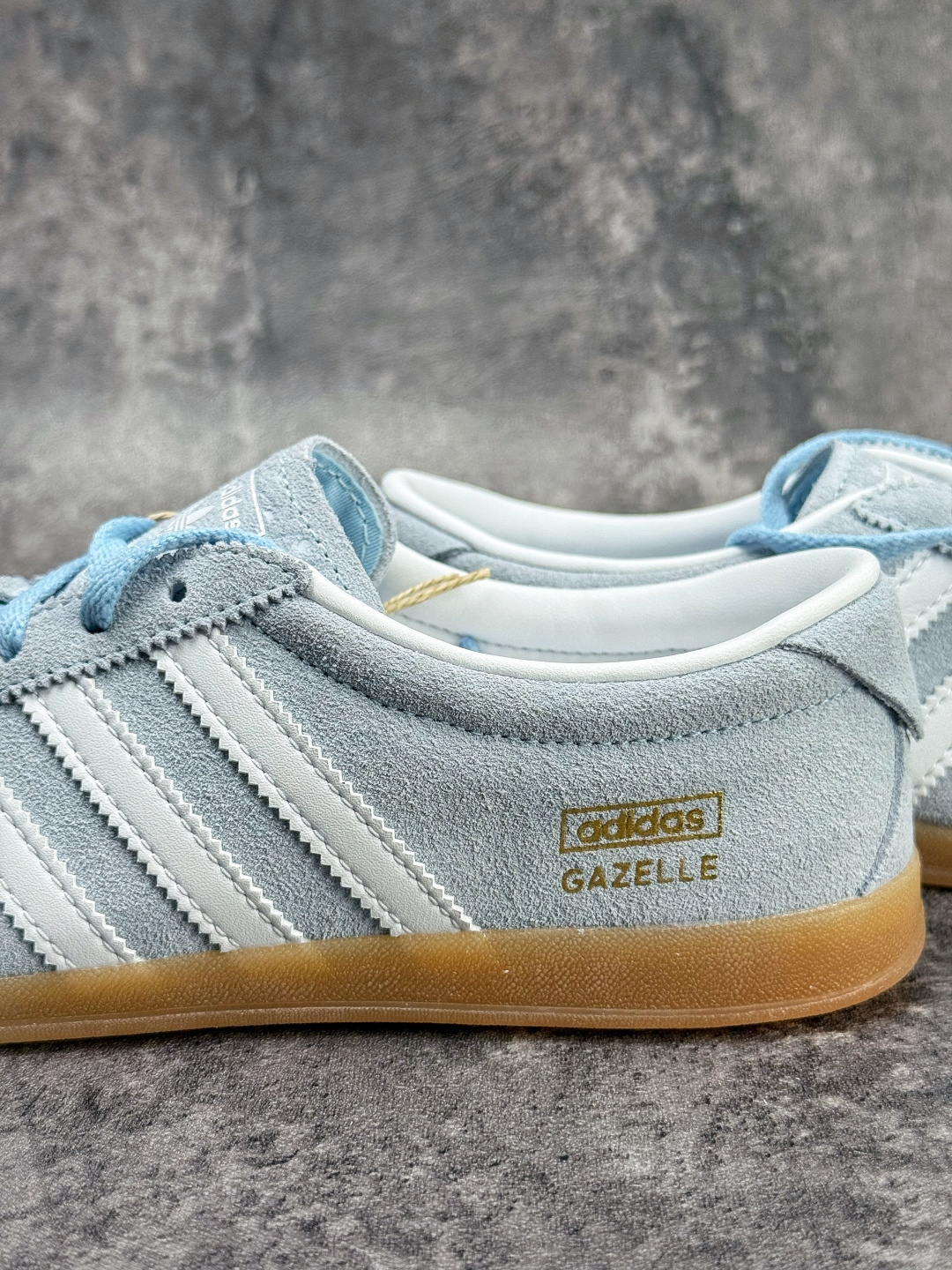 adidas originals GAZELLE LO PRO 百搭舒适 低帮 板鞋 JR8893-Top High Quatity Cheap Sneakers Fashion Clothing Clothes Bags handbags Shoes of all Brand wholesale With The best Quality And Beautiful Price from China Factory Chinese suppliers wholesaler seller adidas originals GAZELLE LO PRO 百搭舒适 低帮 板鞋 JR8893