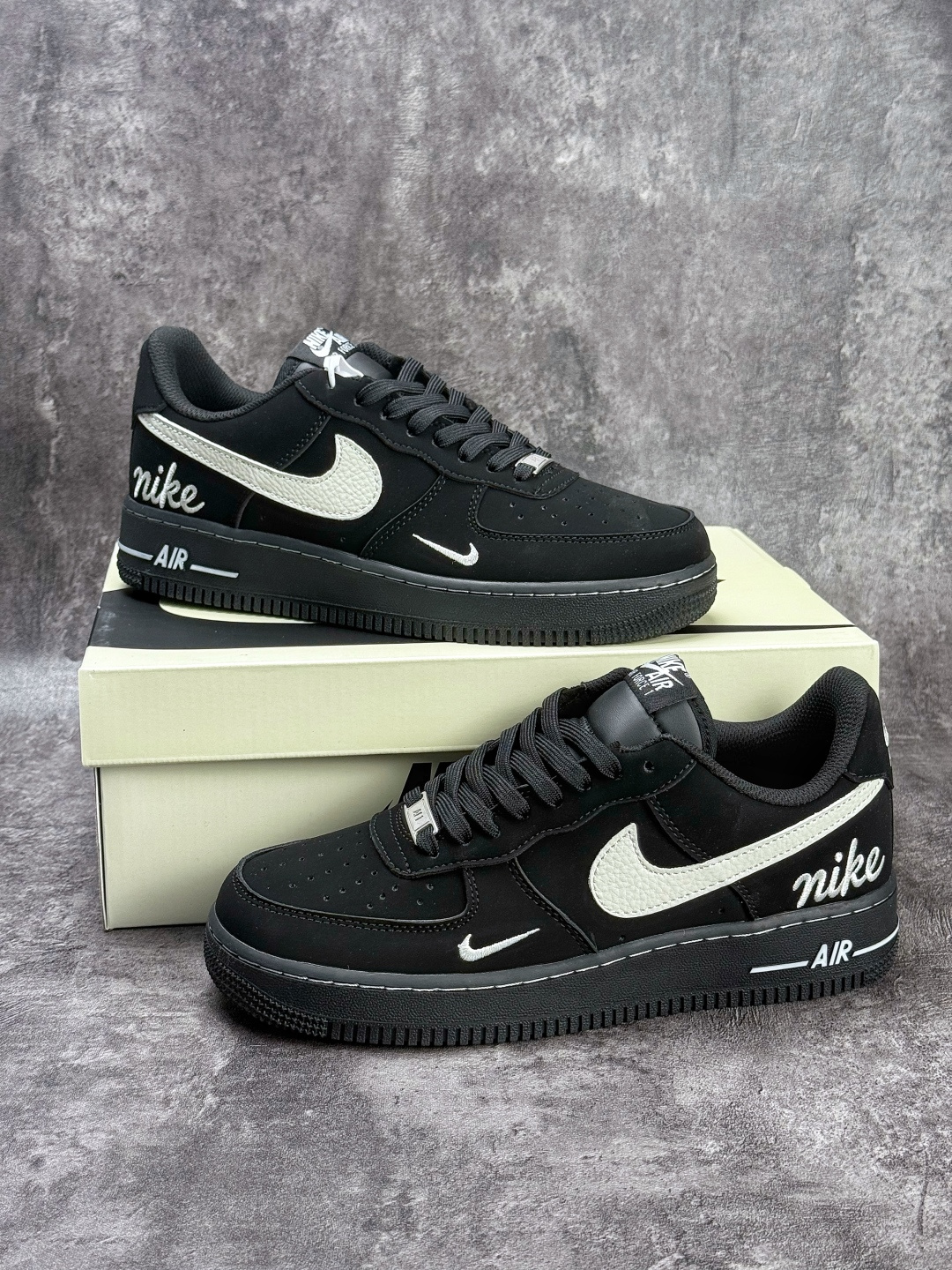 Nike Air Force 1 Low 07 黑白小勾 NH0601-547-Top High Quatity Cheap Sneakers Fashion Clothing Clothes Bags handbags Shoes of all Brand wholesale With The best Quality And Beautiful Price from China Factory Chinese suppliers wholesaler seller Nike Air Force 1 Low 07 黑白小勾 NH0601-547