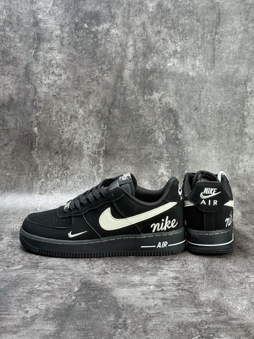 Nike Air Force 1 Low 07 黑白小勾 NH0601-547-Top High Quatity Cheap Sneakers Fashion Clothing Clothes Bags handbags Shoes of all Brand wholesale With The best Quality And Beautiful Price from China Factory Chinese suppliers wholesaler seller Nike Air Force 1 Low 07 黑白小勾 NH0601-547