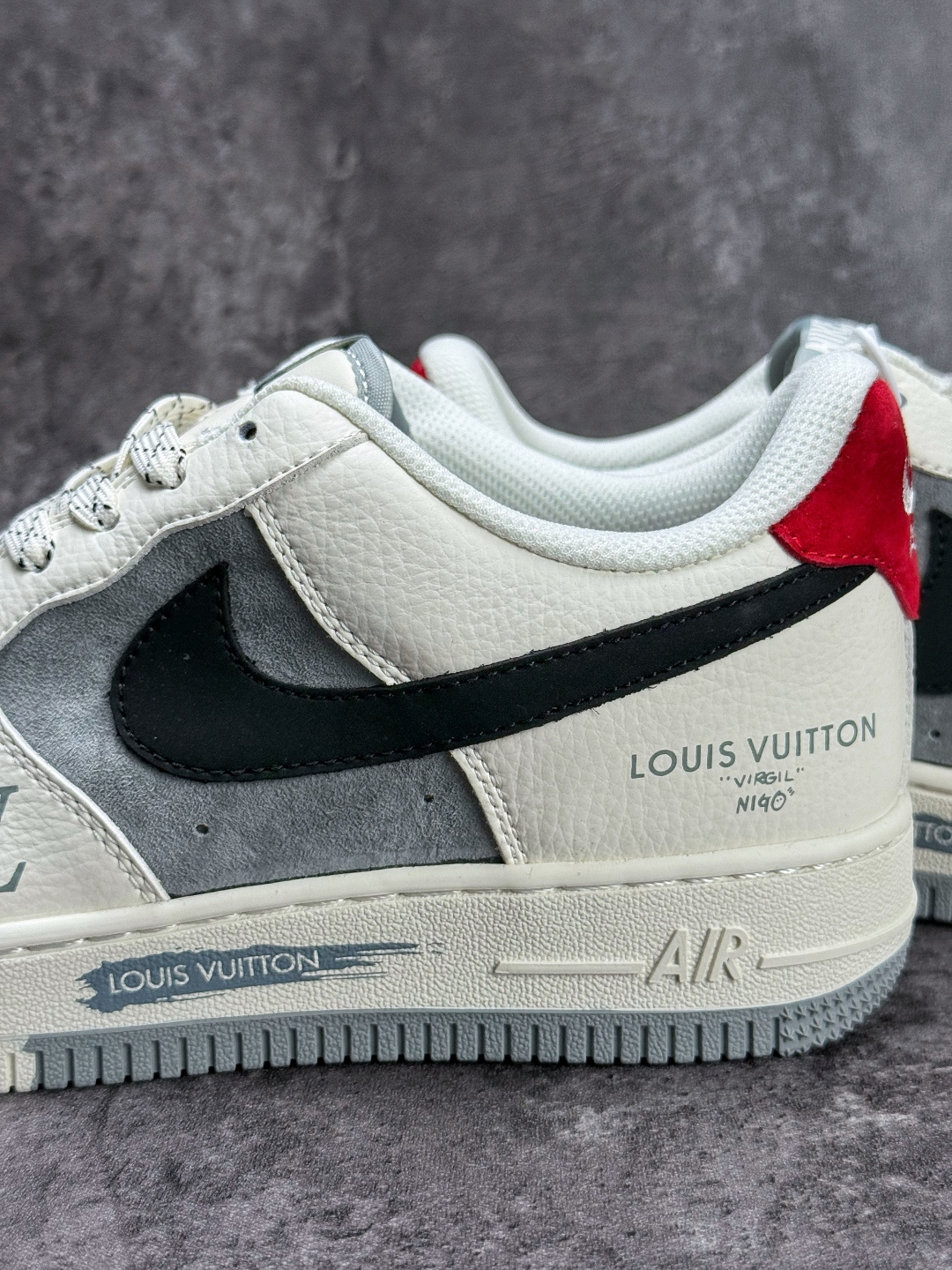 210 Nike Air Force 1 Low 07 x Louis Vuitton 白灰黑满天星 MM3399-823
