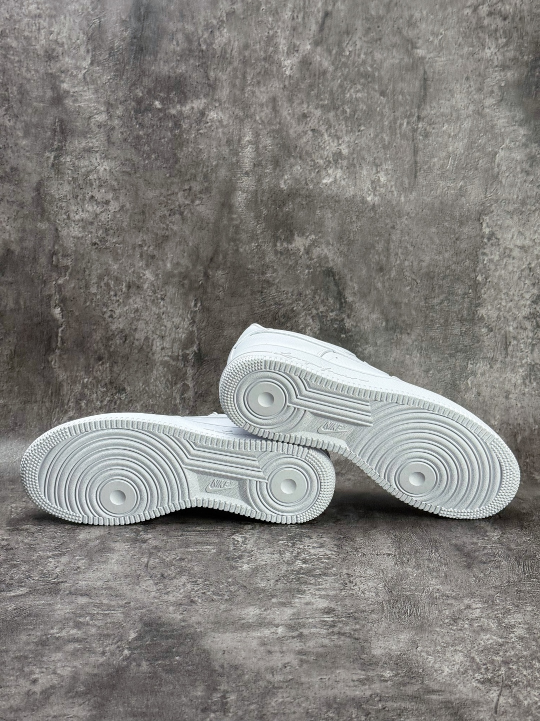 Nike Air Force 1 Low 07 纯白 CZ8065-100-Top High Quatity Cheap Sneakers Fashion Clothing Clothes Bags handbags Shoes of all Brand wholesale With The best Quality And Beautiful Price from China Factory Chinese suppliers wholesaler seller Nike Air Force 1 Low 07 纯白 CZ8065-100