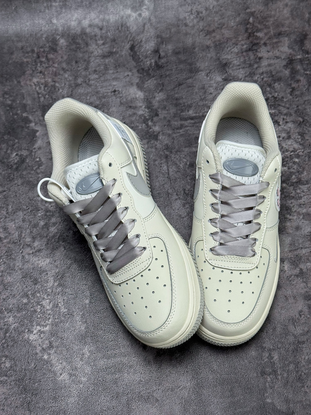 220 Nike Air Force 1 Low 07 白粉小勾 FB1839-323