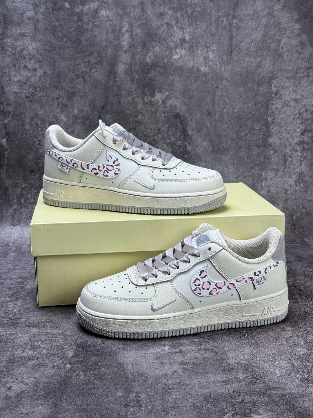 220 Nike Air Force 1 Low 07 白粉小勾 FB1839-323
