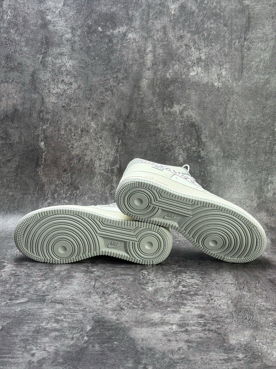 220 Nike Air Force 1 Low 07 白粉小勾 FB1839-323
