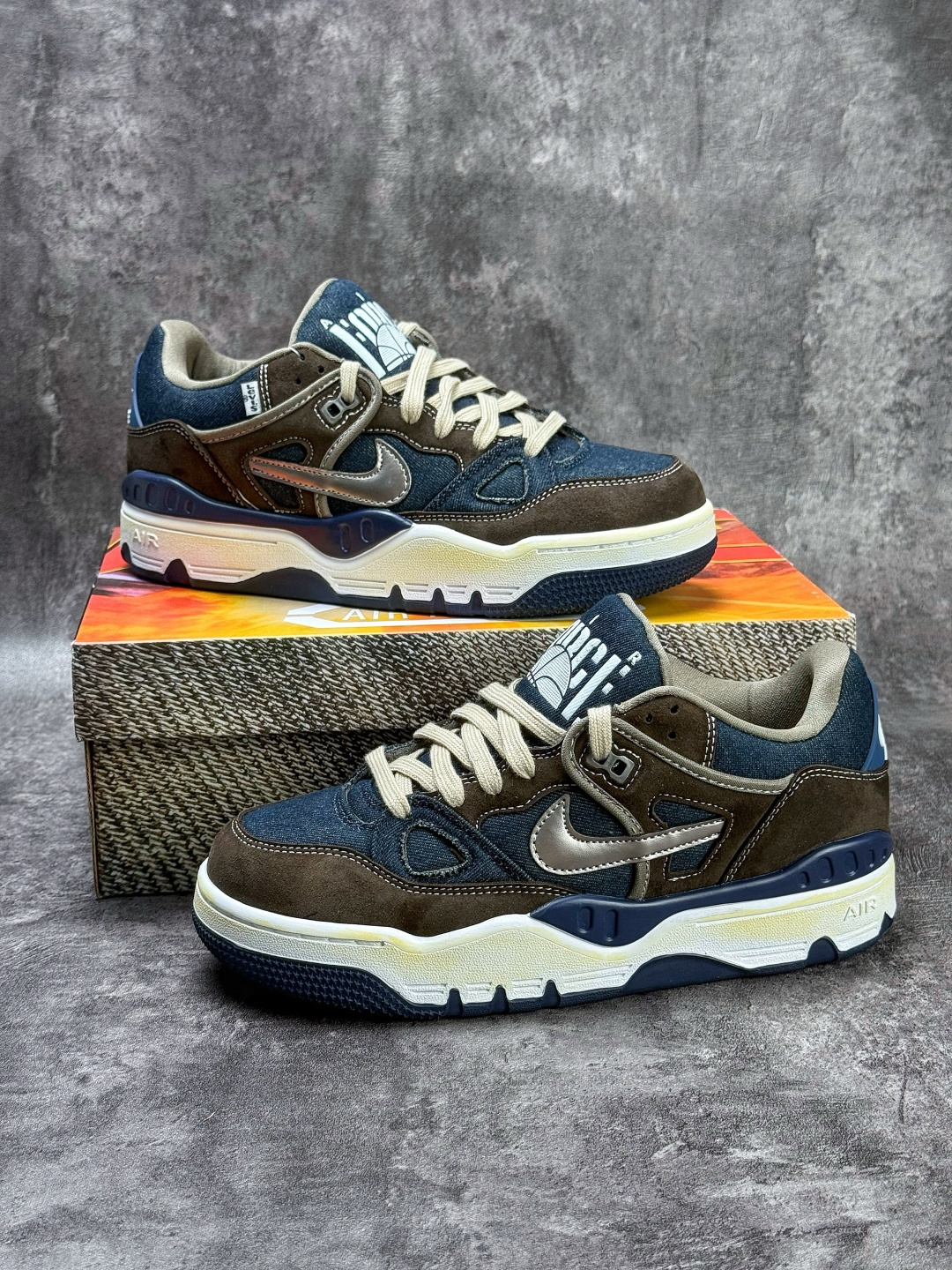 190 Nike x Levi's x NiAir Force 3 Low 柔软舒适低帮篮球鞋 HQ0262-004