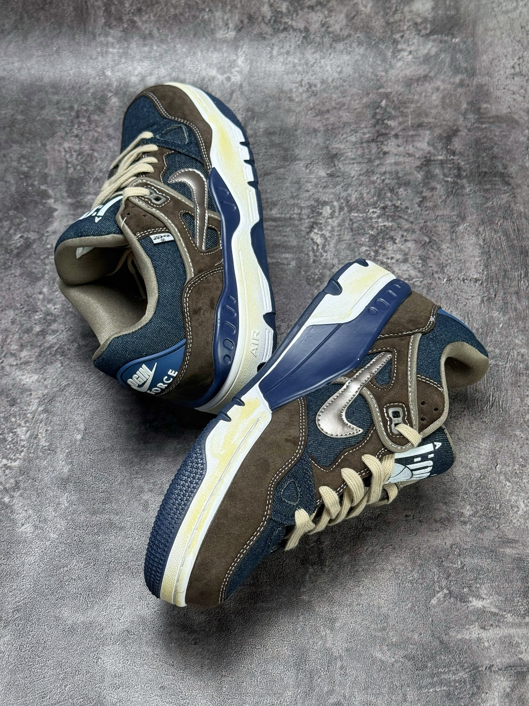 190 Nike x Levi's x NiAir Force 3 Low 柔软舒适低帮篮球鞋 HQ0262-004