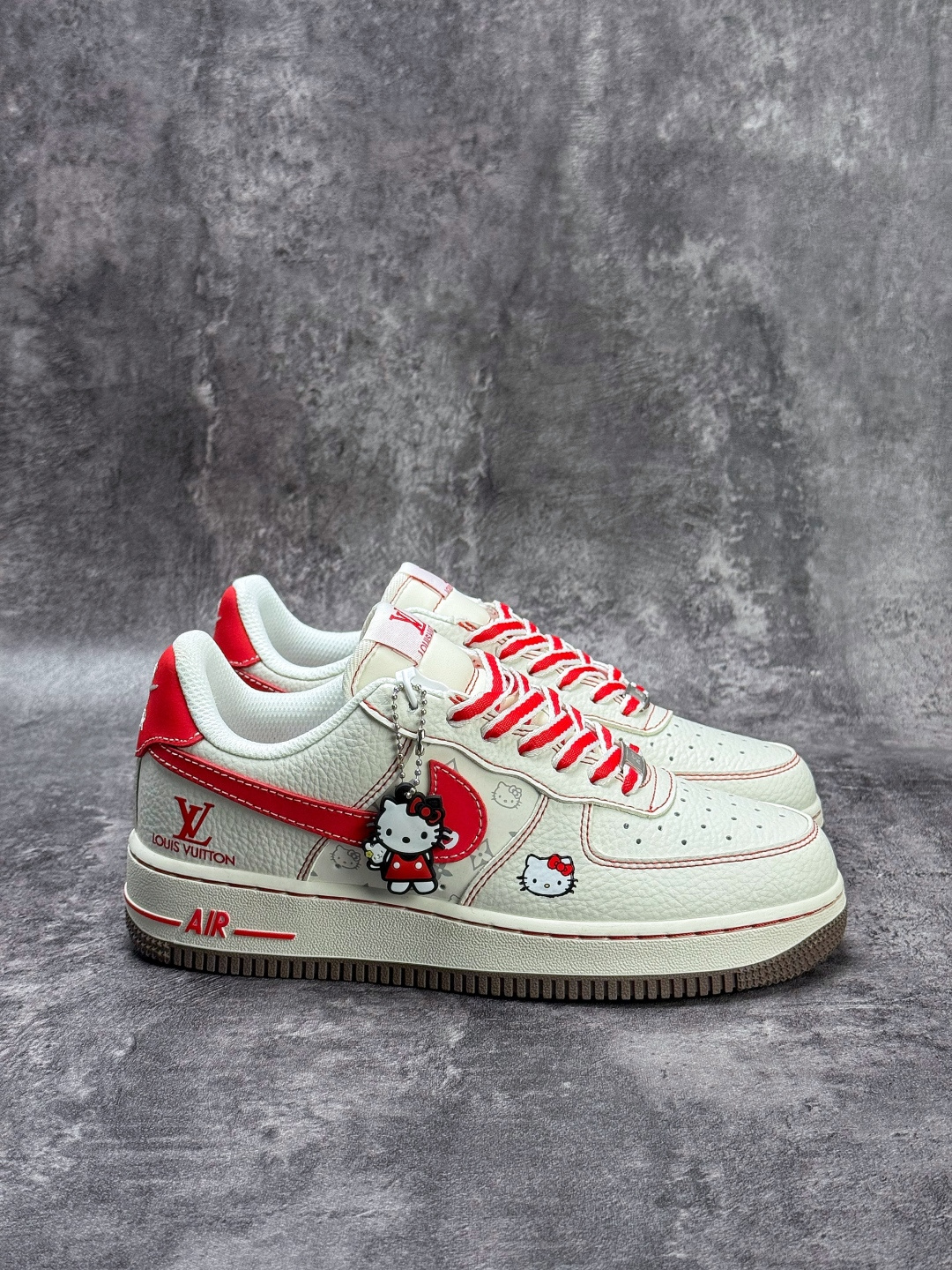 210 Nike Air Force 1 Low 07 x Louis Vuitton x Hello Kitty 白红 NH0601-549-Chinese UA Cheap High Quatity Brand Clothes Bags handbags Sneakers wholesale wholesaler seller from China Factory suppliers Fashion Clothing Shoes best Quality Beautiful Price 210 Nike Air Force 1 Low 07 x Louis Vuitton x Hello Kitty 白红 NH0601-549