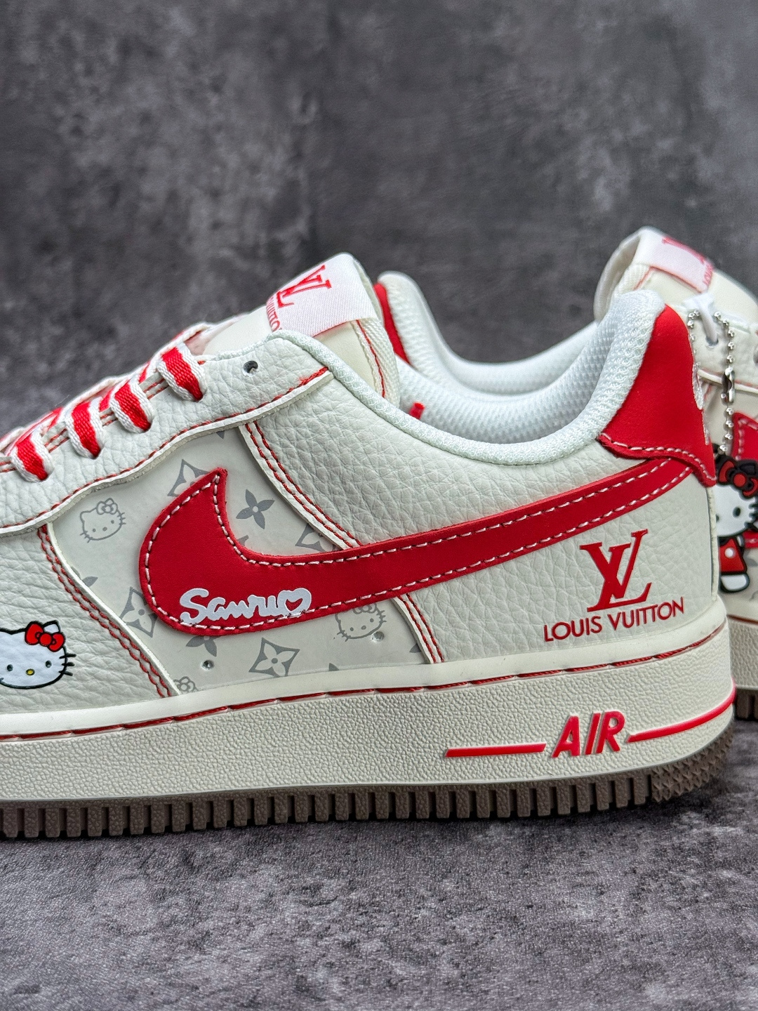 210 Nike Air Force 1 Low 07 x Louis Vuitton x Hello Kitty 白红 NH0601-549-Chinese UA Cheap High Quatity Brand Clothes Bags handbags Sneakers wholesale wholesaler seller from China Factory suppliers Fashion Clothing Shoes best Quality Beautiful Price 210 Nike Air Force 1 Low 07 x Louis Vuitton x Hello Kitty 白红 NH0601-549