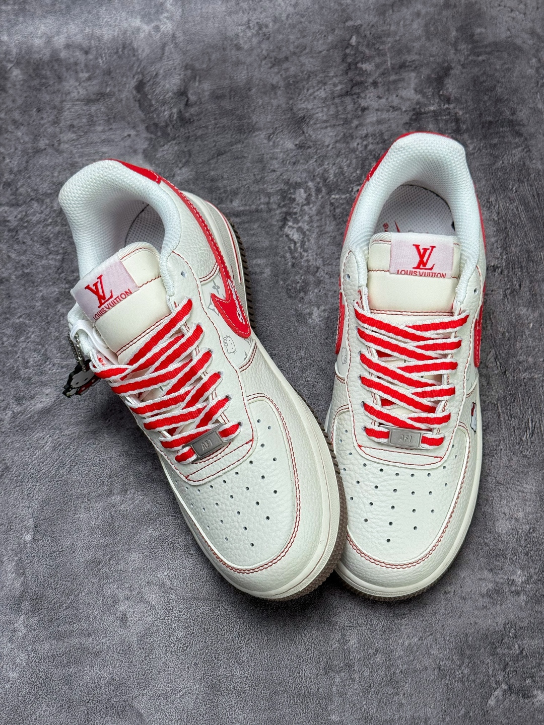 210 Nike Air Force 1 Low 07 x Louis Vuitton x Hello Kitty 白红 NH0601-549-Chinese UA Cheap High Quatity Brand Clothes Bags handbags Sneakers wholesale wholesaler seller from China Factory suppliers Fashion Clothing Shoes best Quality Beautiful Price 210 Nike Air Force 1 Low 07 x Louis Vuitton x Hello Kitty 白红 NH0601-549