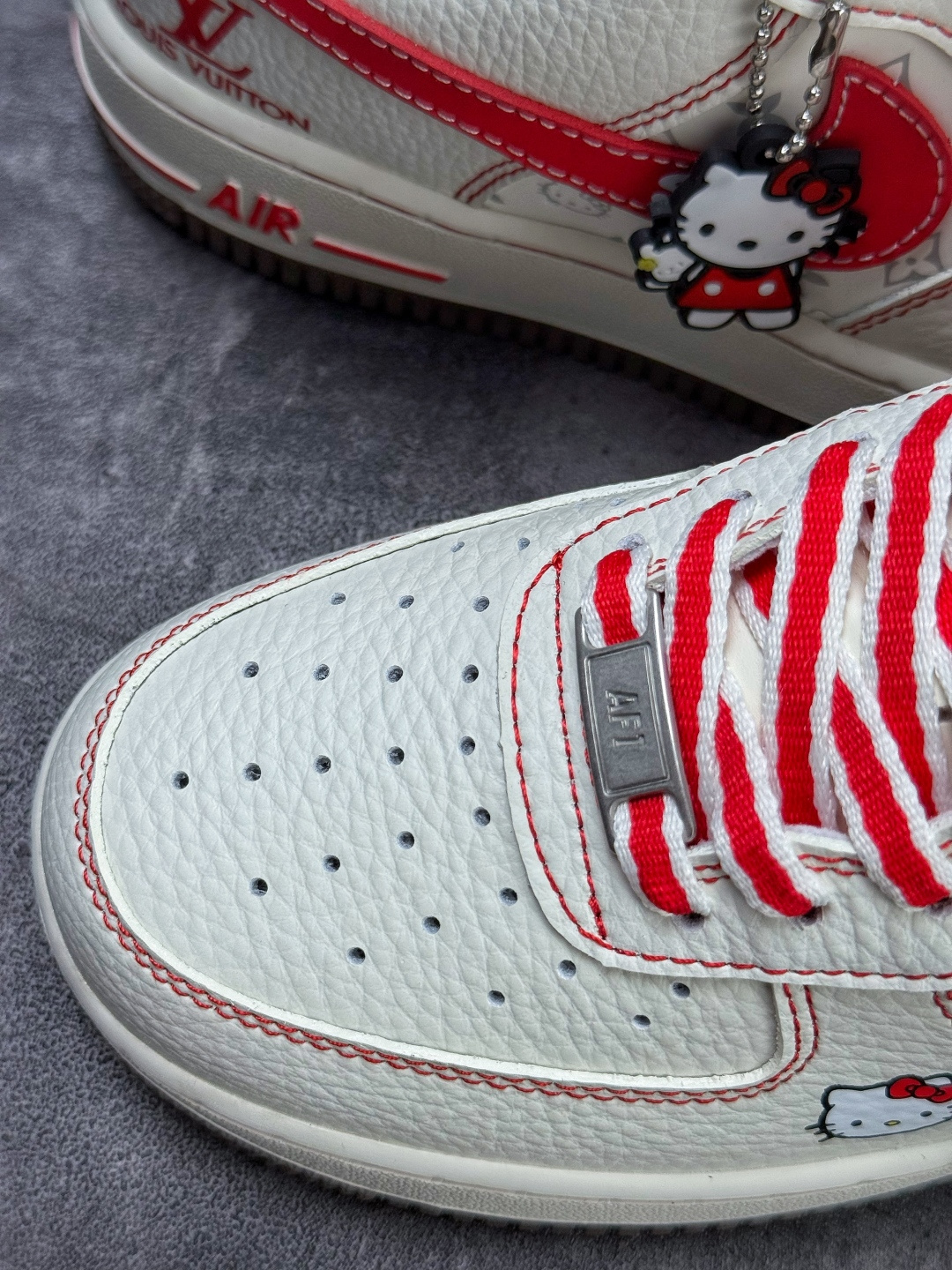 210 Nike Air Force 1 Low 07 x Louis Vuitton x Hello Kitty 白红 NH0601-549-Chinese UA Cheap High Quatity Brand Clothes Bags handbags Sneakers wholesale wholesaler seller from China Factory suppliers Fashion Clothing Shoes best Quality Beautiful Price 210 Nike Air Force 1 Low 07 x Louis Vuitton x Hello Kitty 白红 NH0601-549